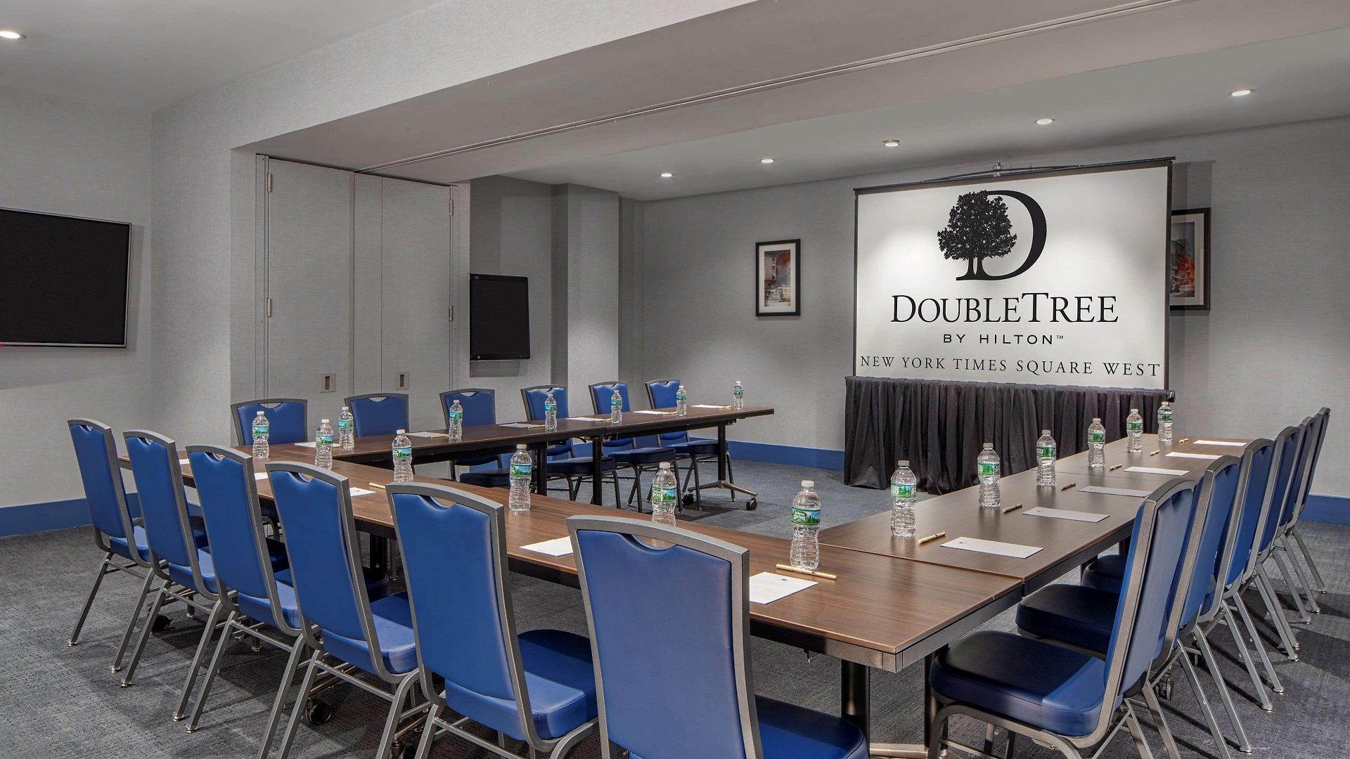 Doubletree By Hilton New York Times Square West Hotel New York