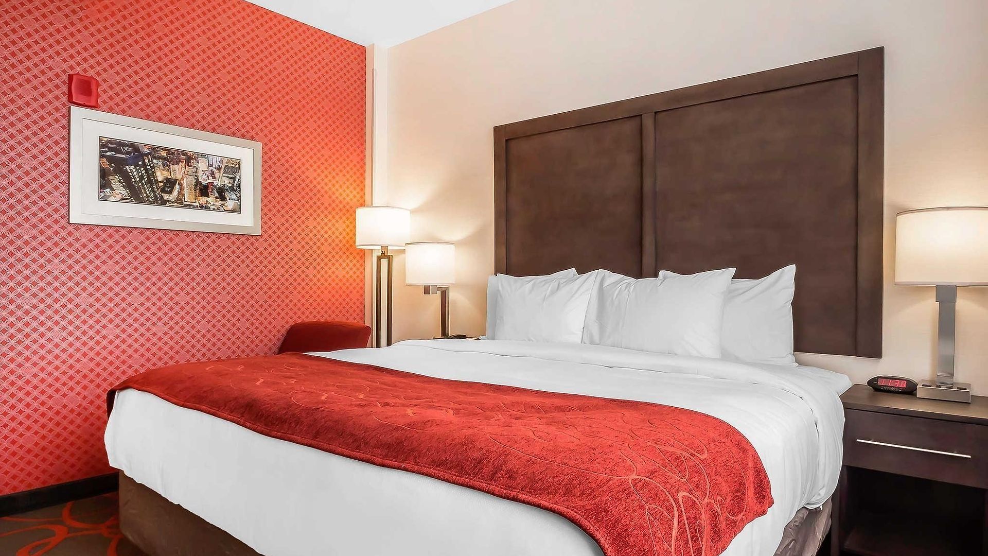 Hotel Comfort & Near Stadium