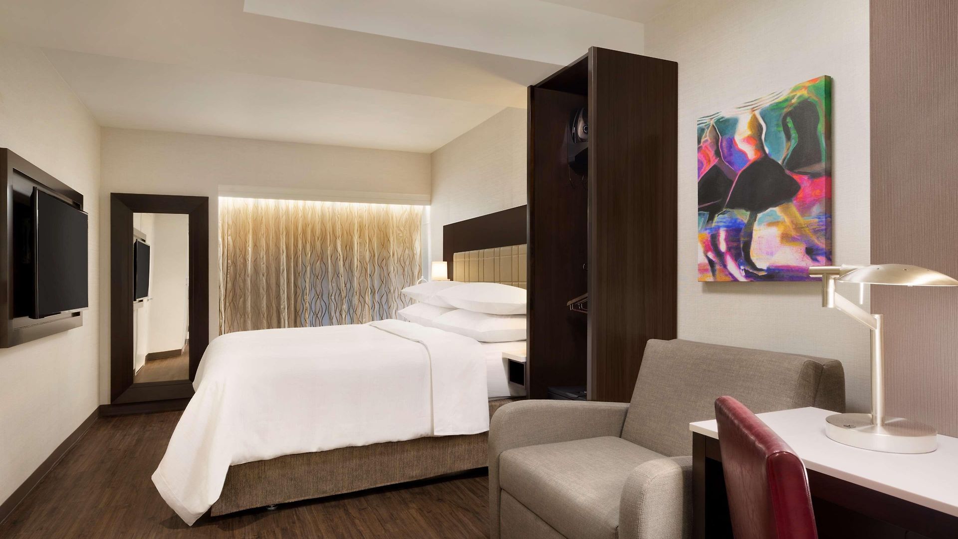 Hotel Newly Renovated Embassy By Hilton Manhattan Times Square New York
