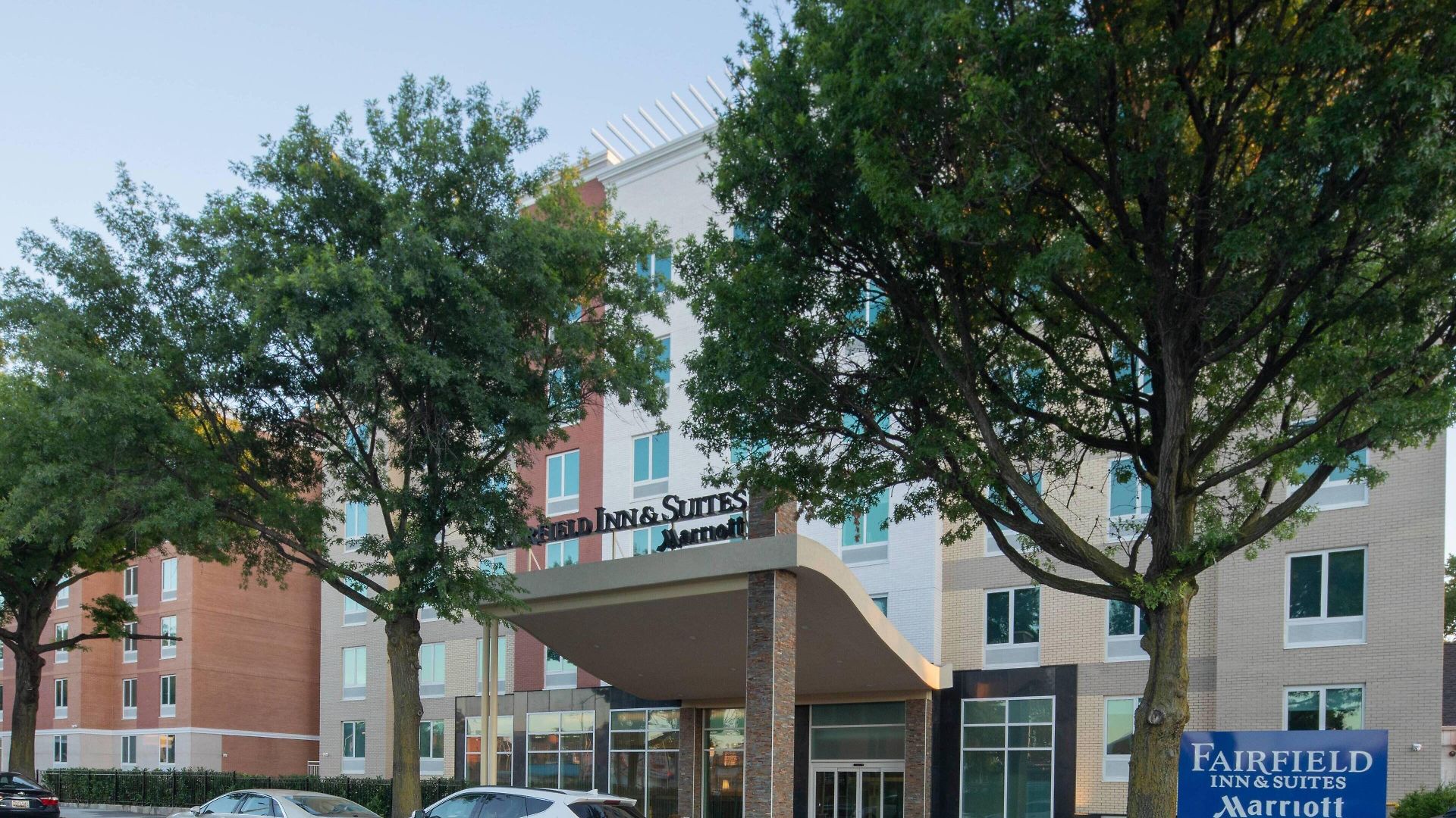 Fairfield & By Marriott Queens/fresh Meadows 3*