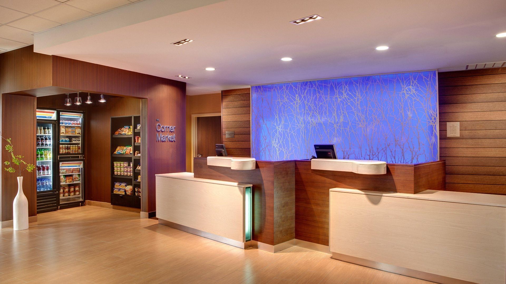 Hotel Fairfield & By Marriott Queens/fresh Meadows 3*