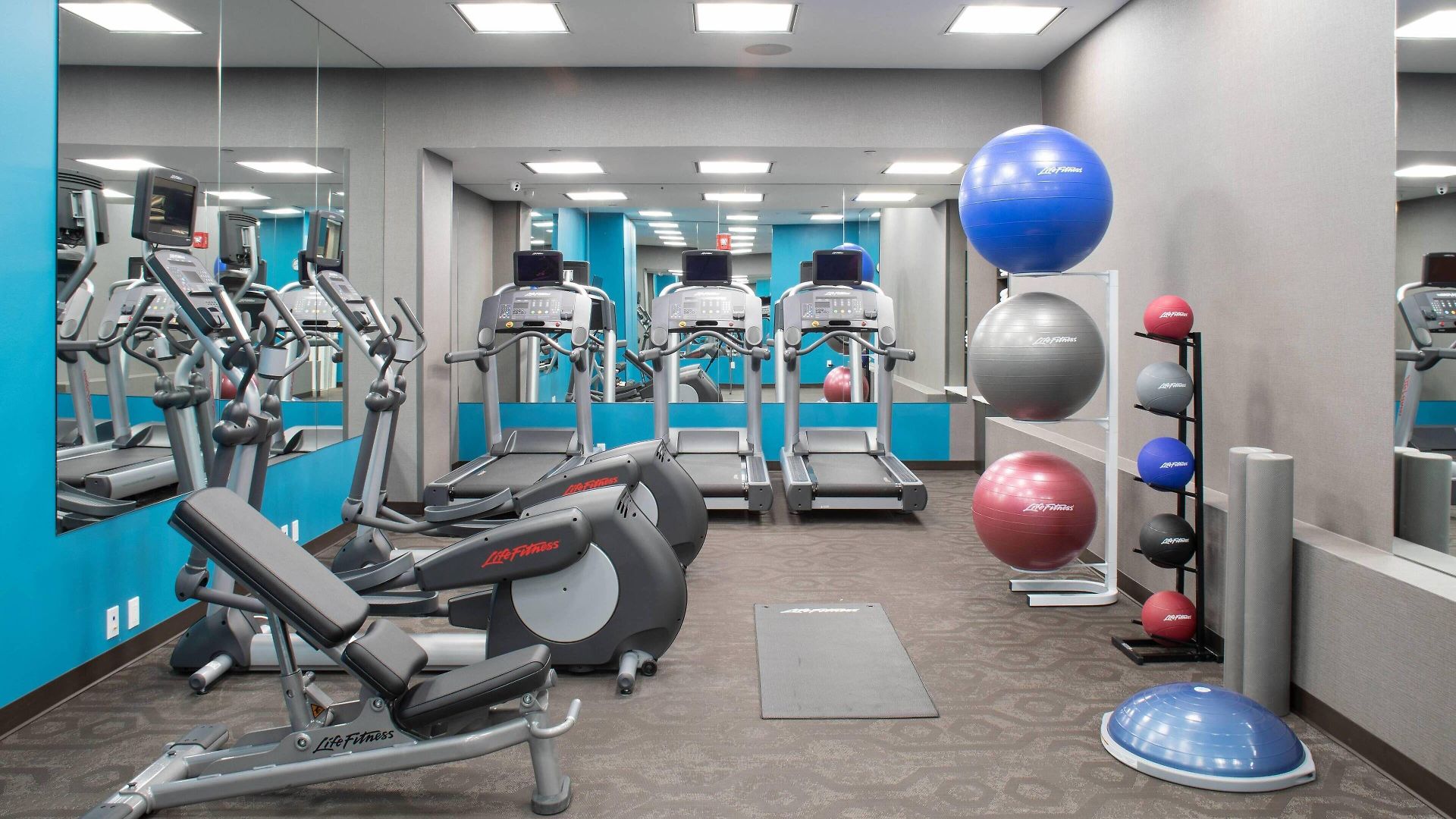 Fairfield & By Marriott Queens/fresh Meadows New York