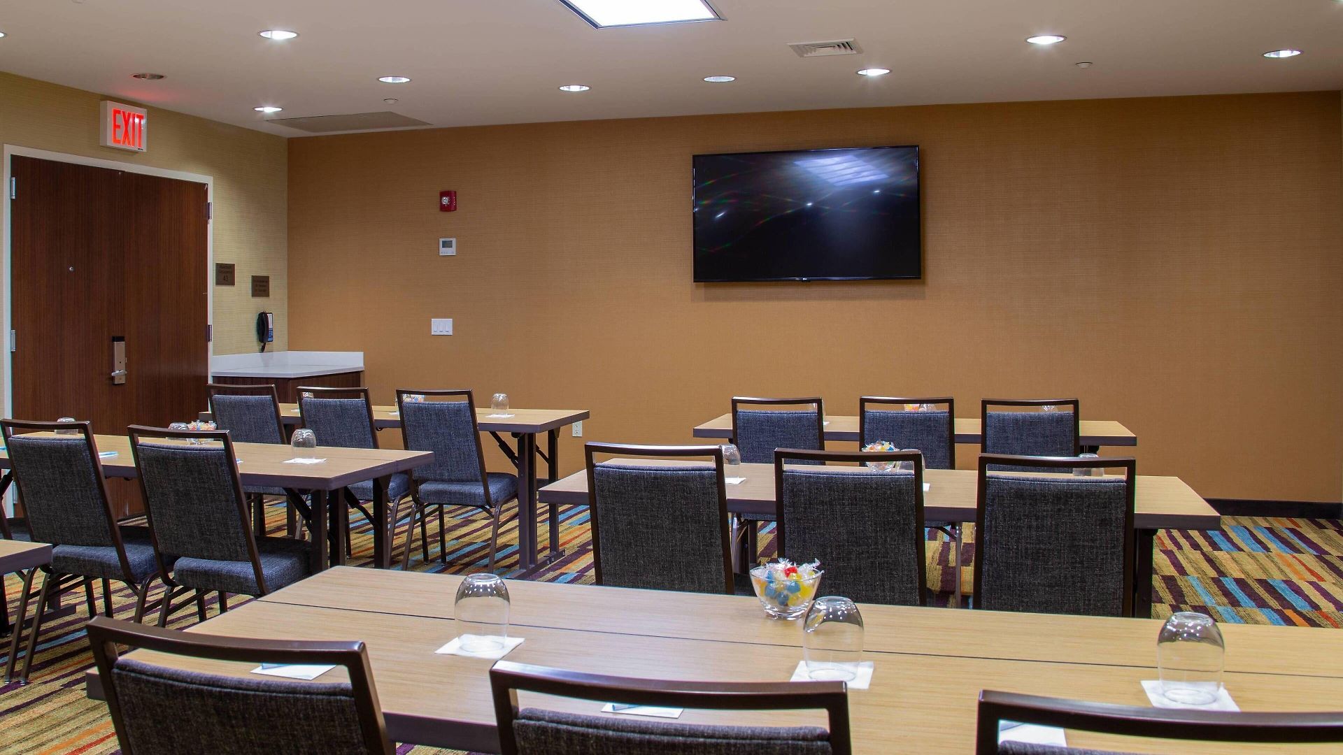 Fairfield & By Marriott Queens/fresh Meadows New York