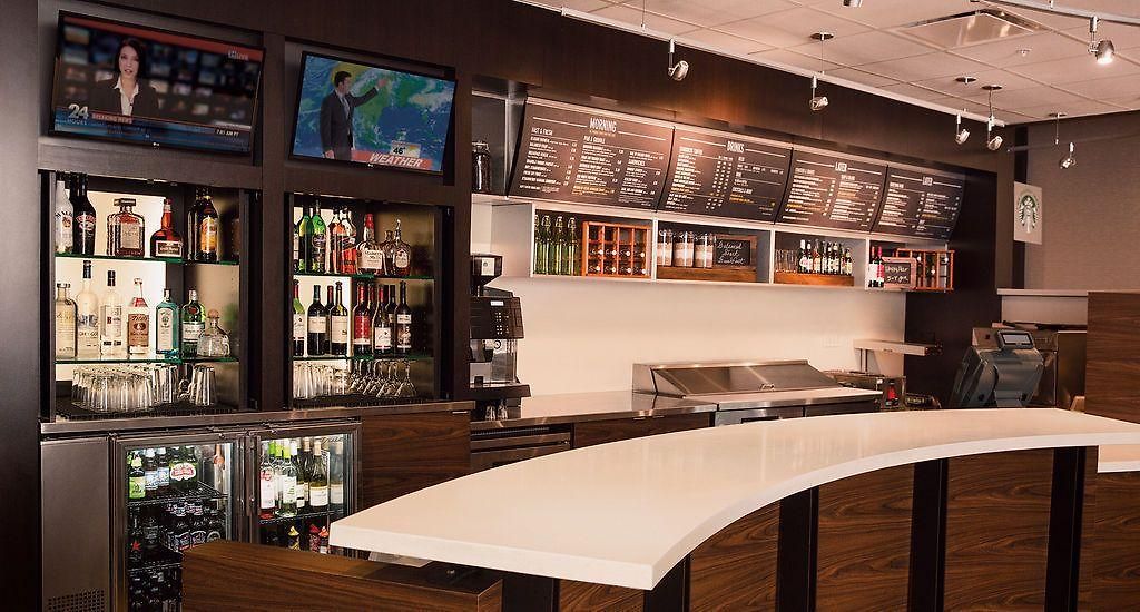 Courtyard By Marriott Queens/fresh Meadows