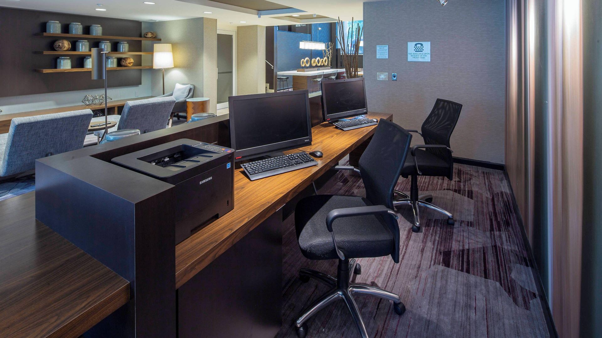 Courtyard By Marriott Queens/fresh Meadows 3*