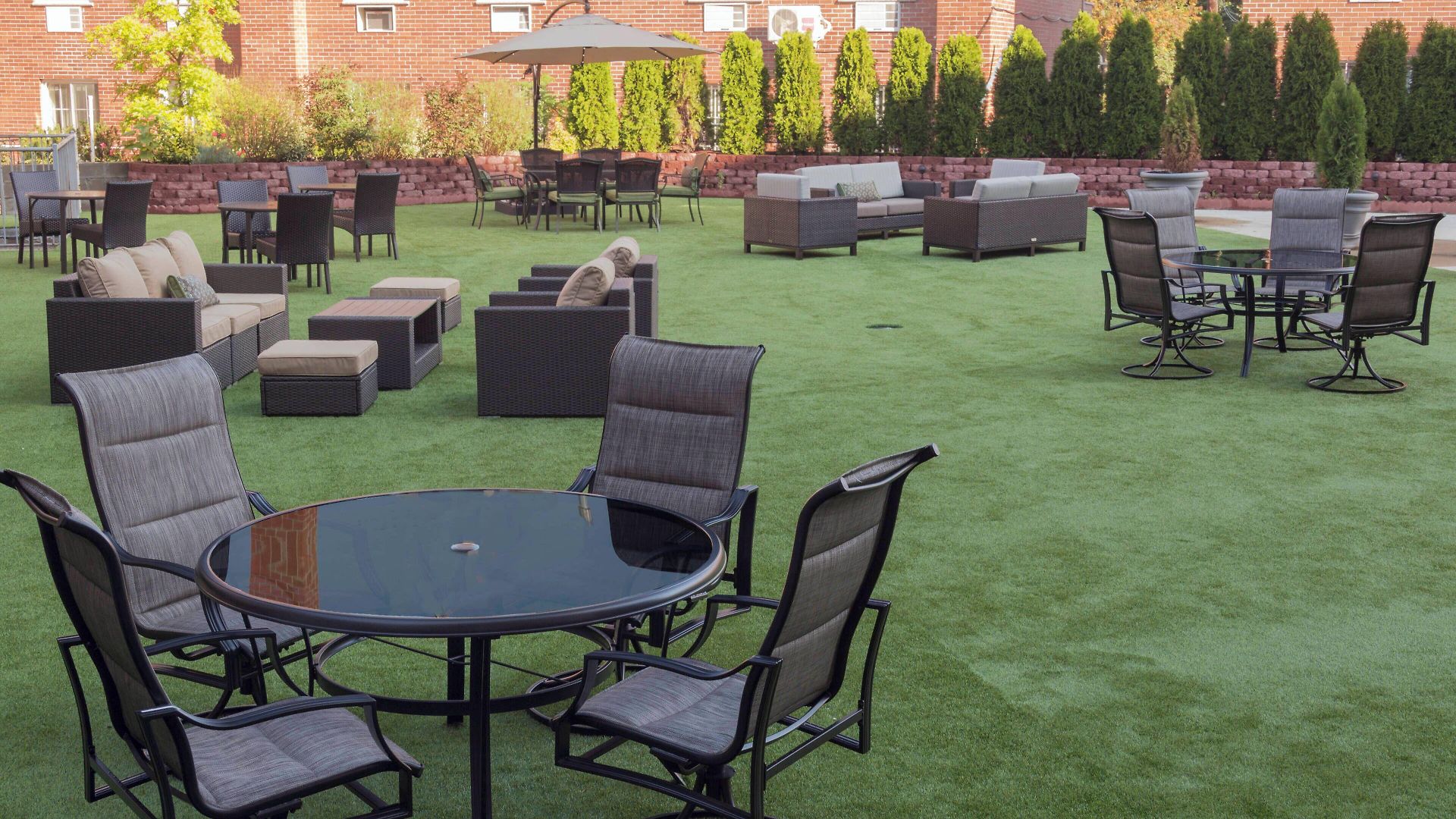 Courtyard By Marriott Queens/fresh Meadows New York