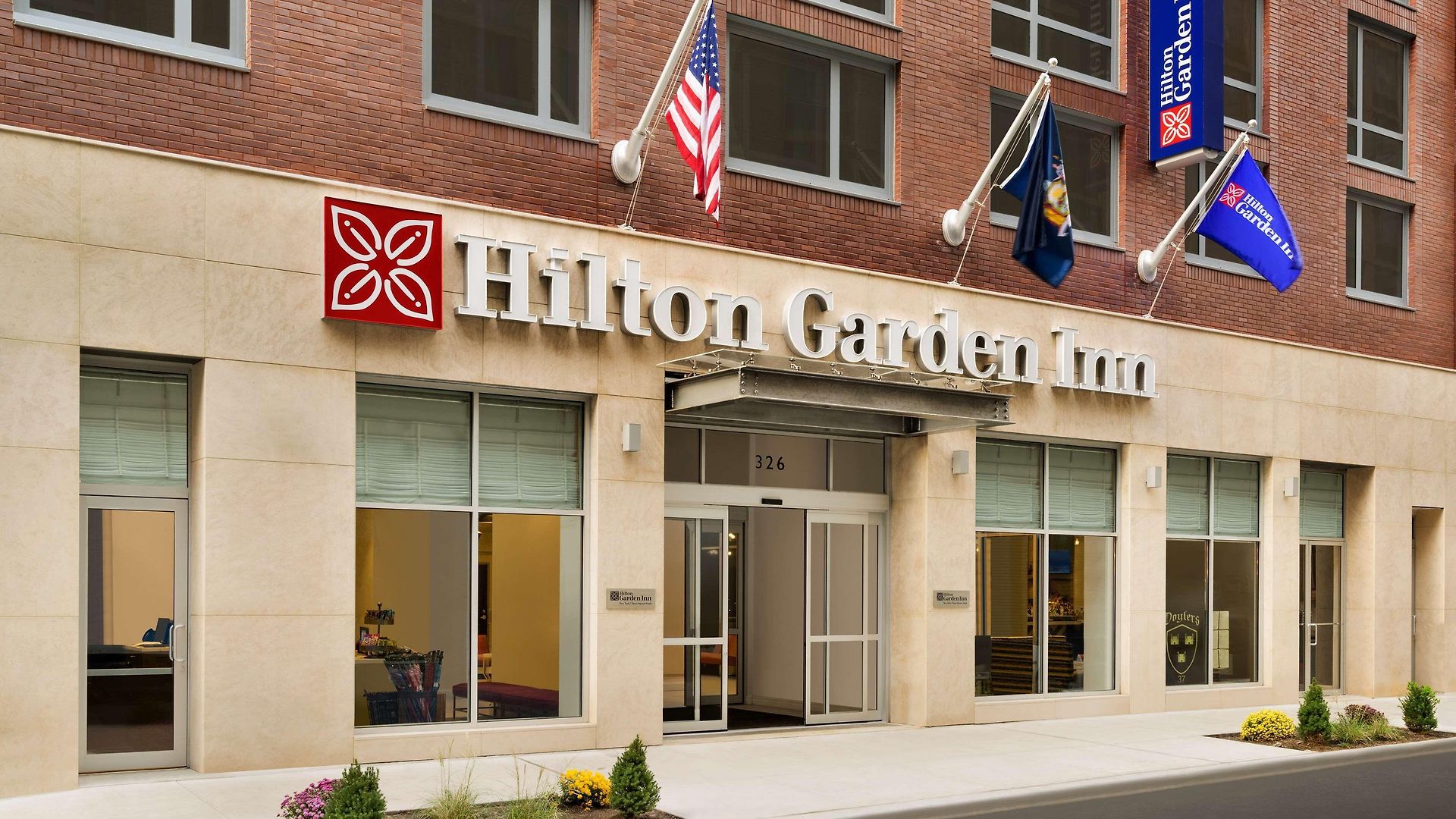 Hilton Garden Times Square South 3*