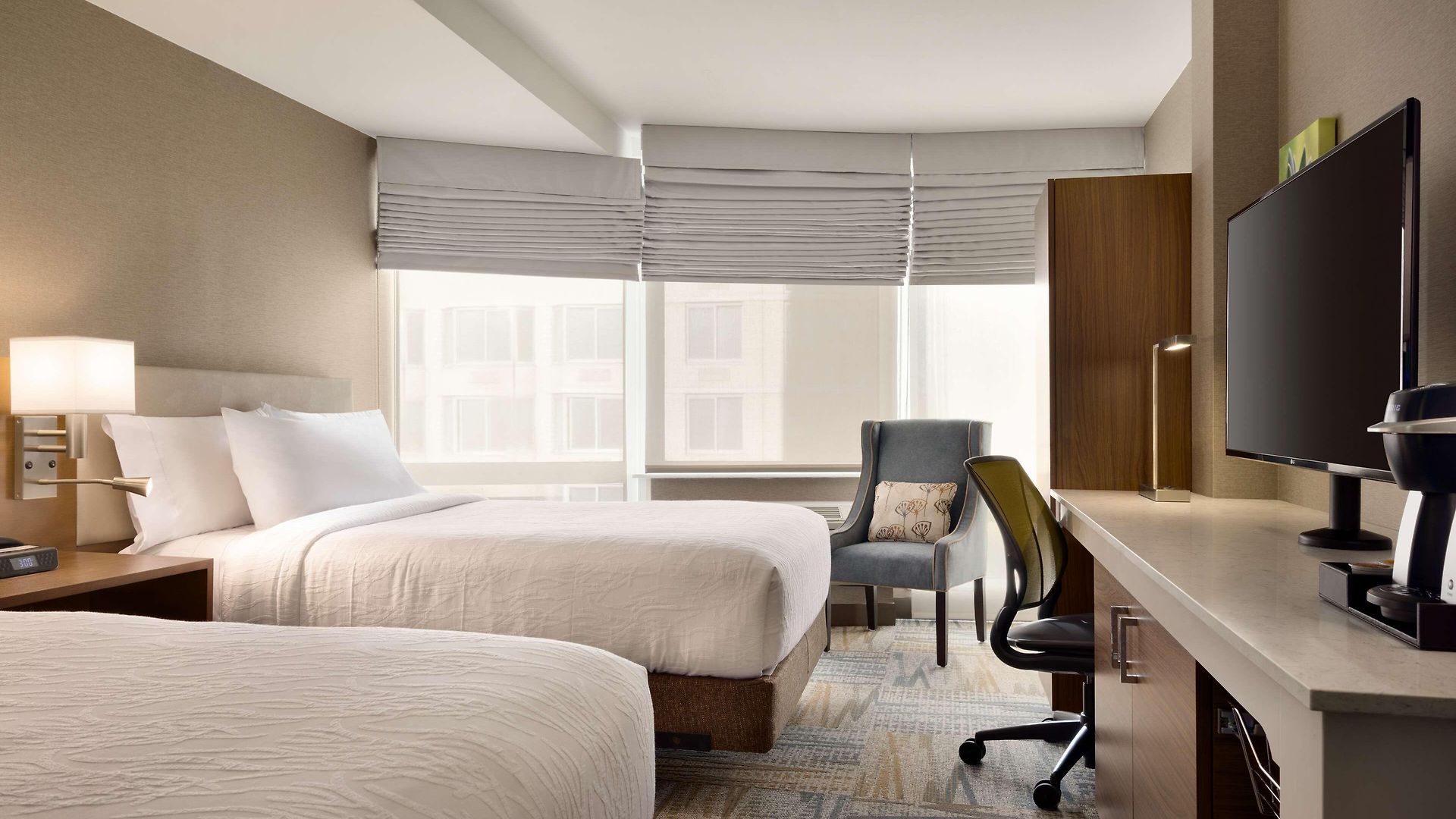 Hilton Garden Times Square South 3*