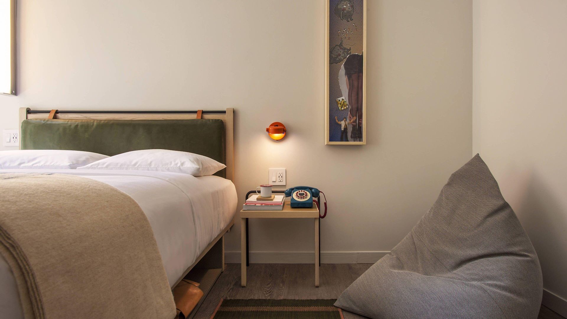 Hotel Moxy Nyc Times Square 3*