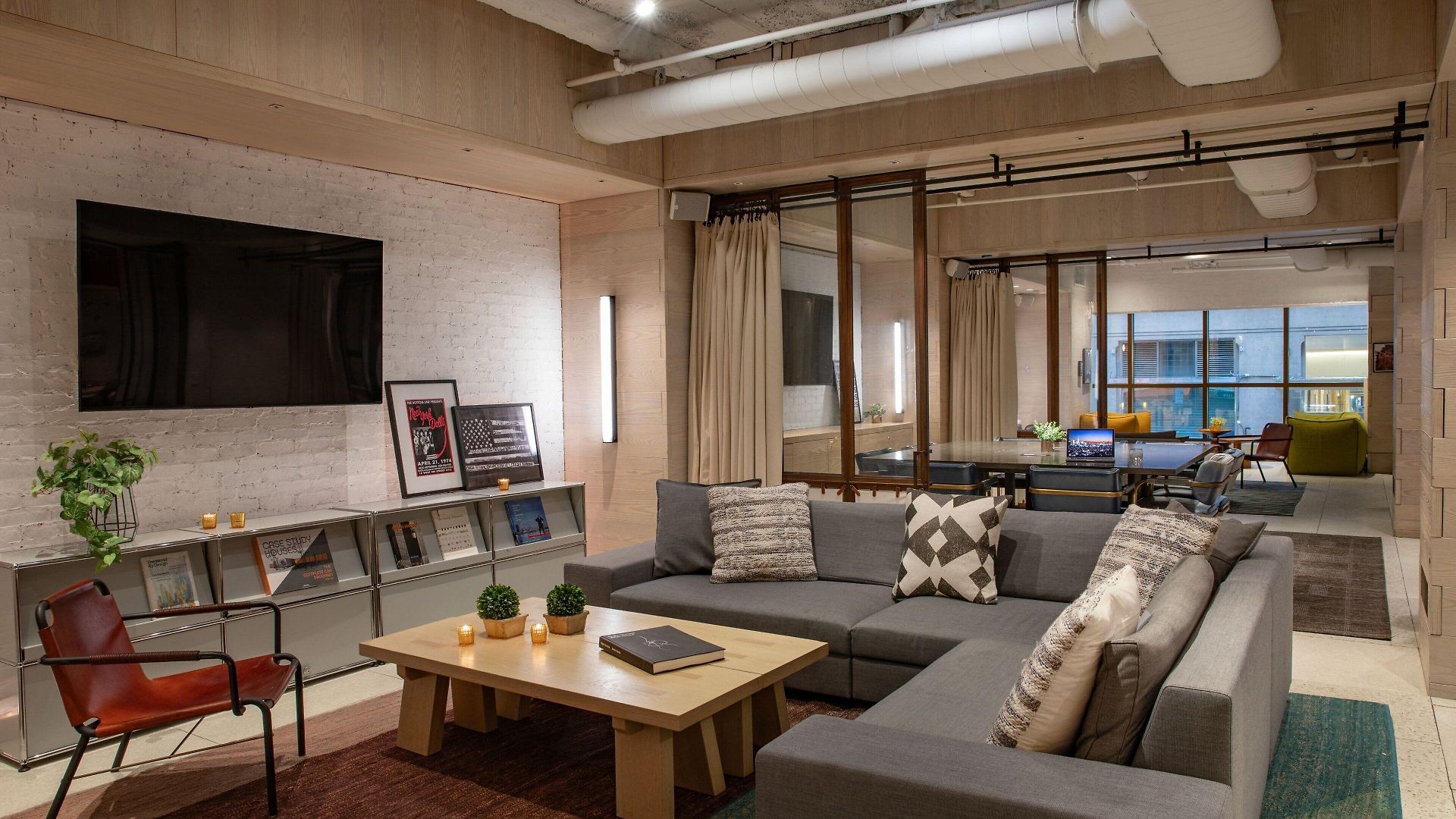 Moxy Nyc Times Square