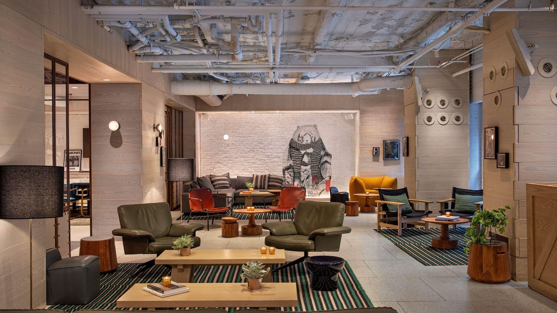 Moxy Nyc Times Square Hotel