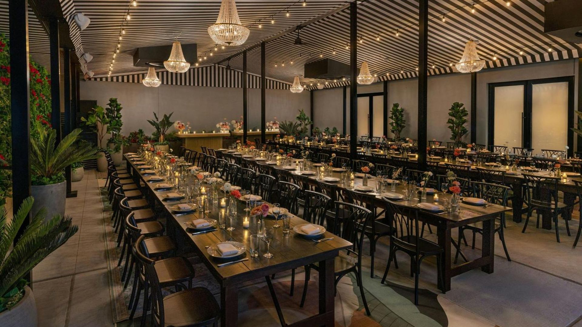Moxy Brooklyn Williamsburg Hotel New York
