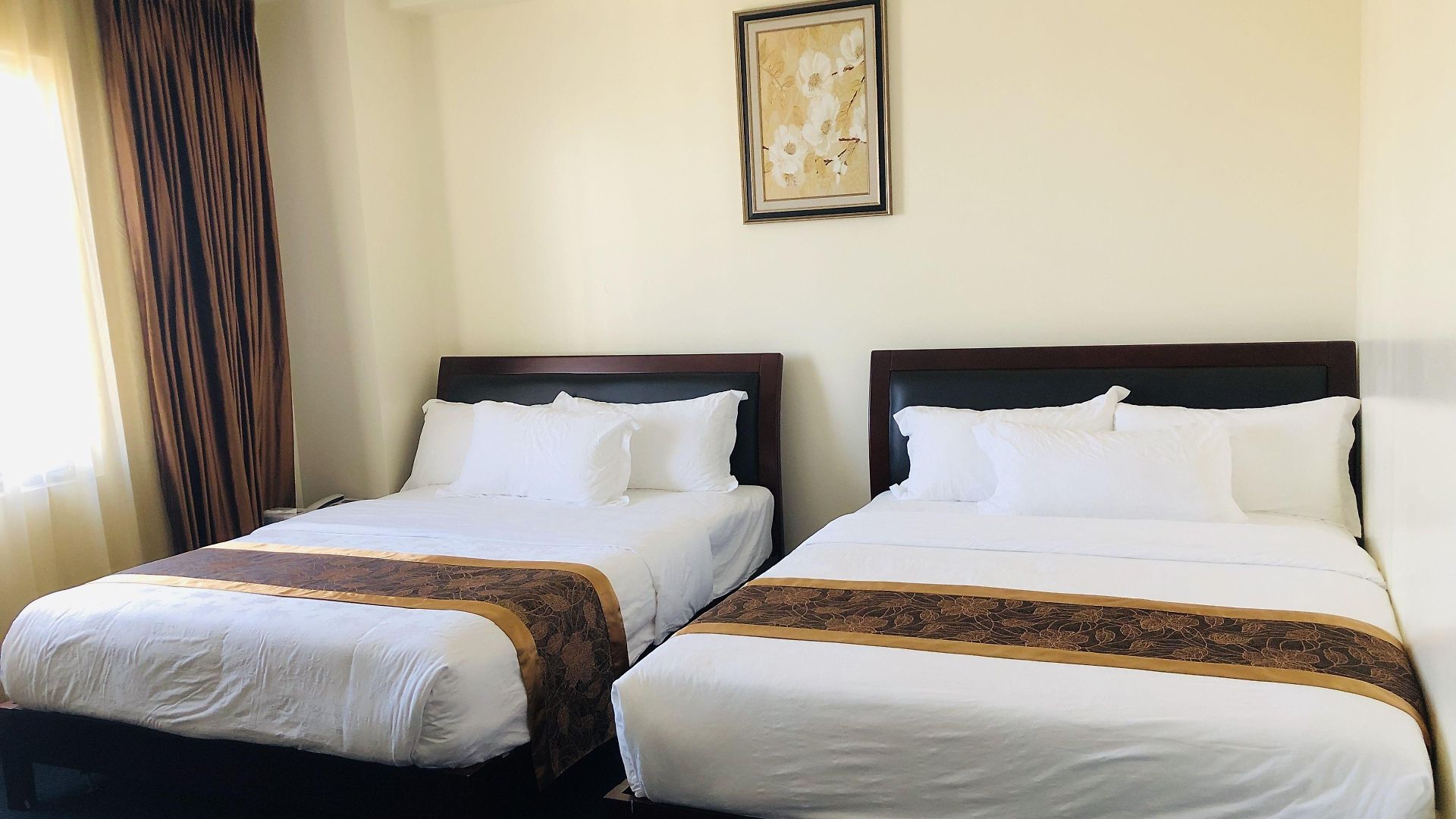 Hotel John 3*
