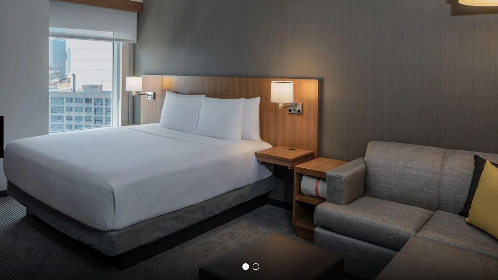 Hyatt Place Long Island 3*