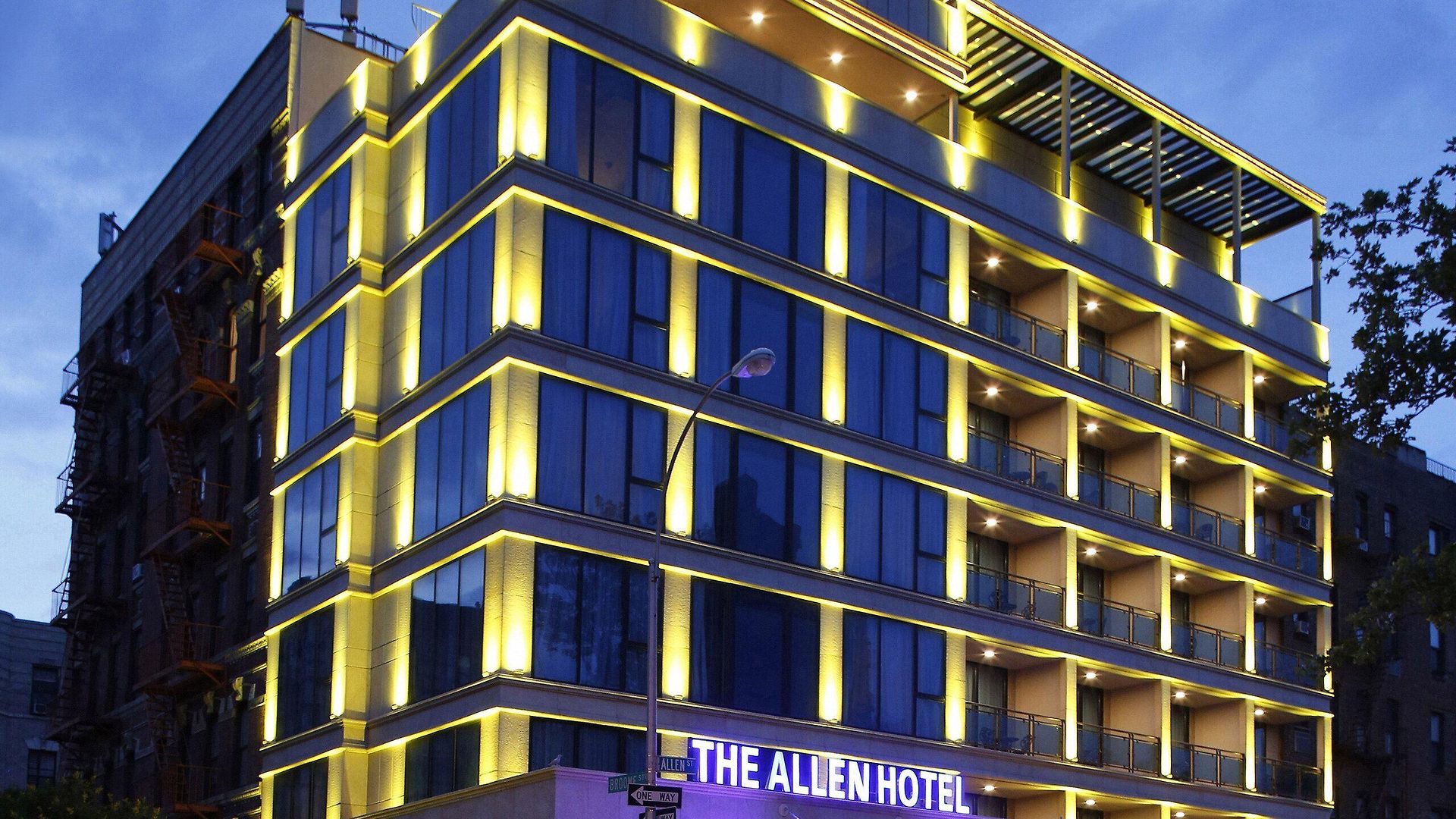 Hotel The Allen