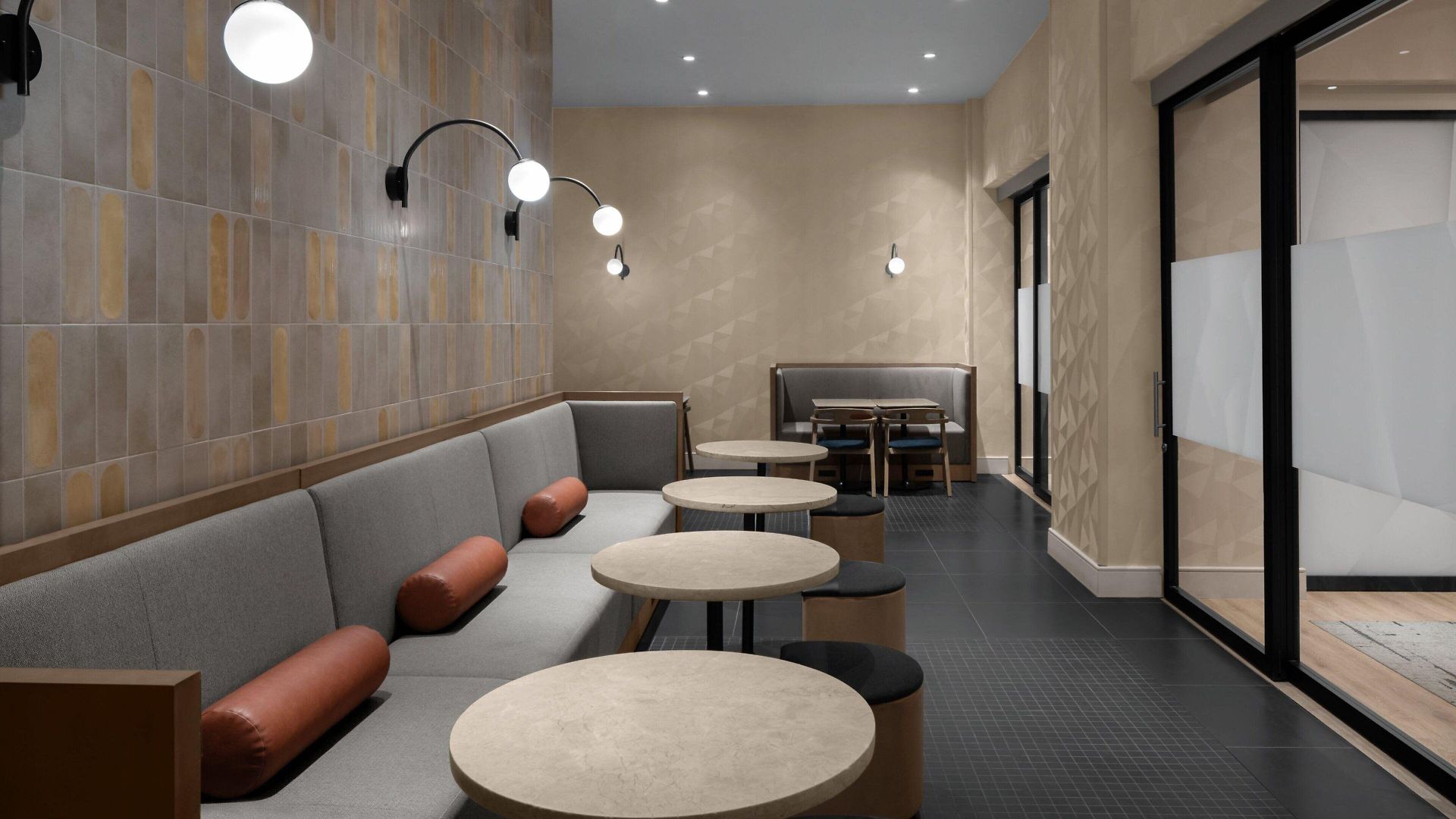 Courtyard By Marriott World Trade Center Area New York