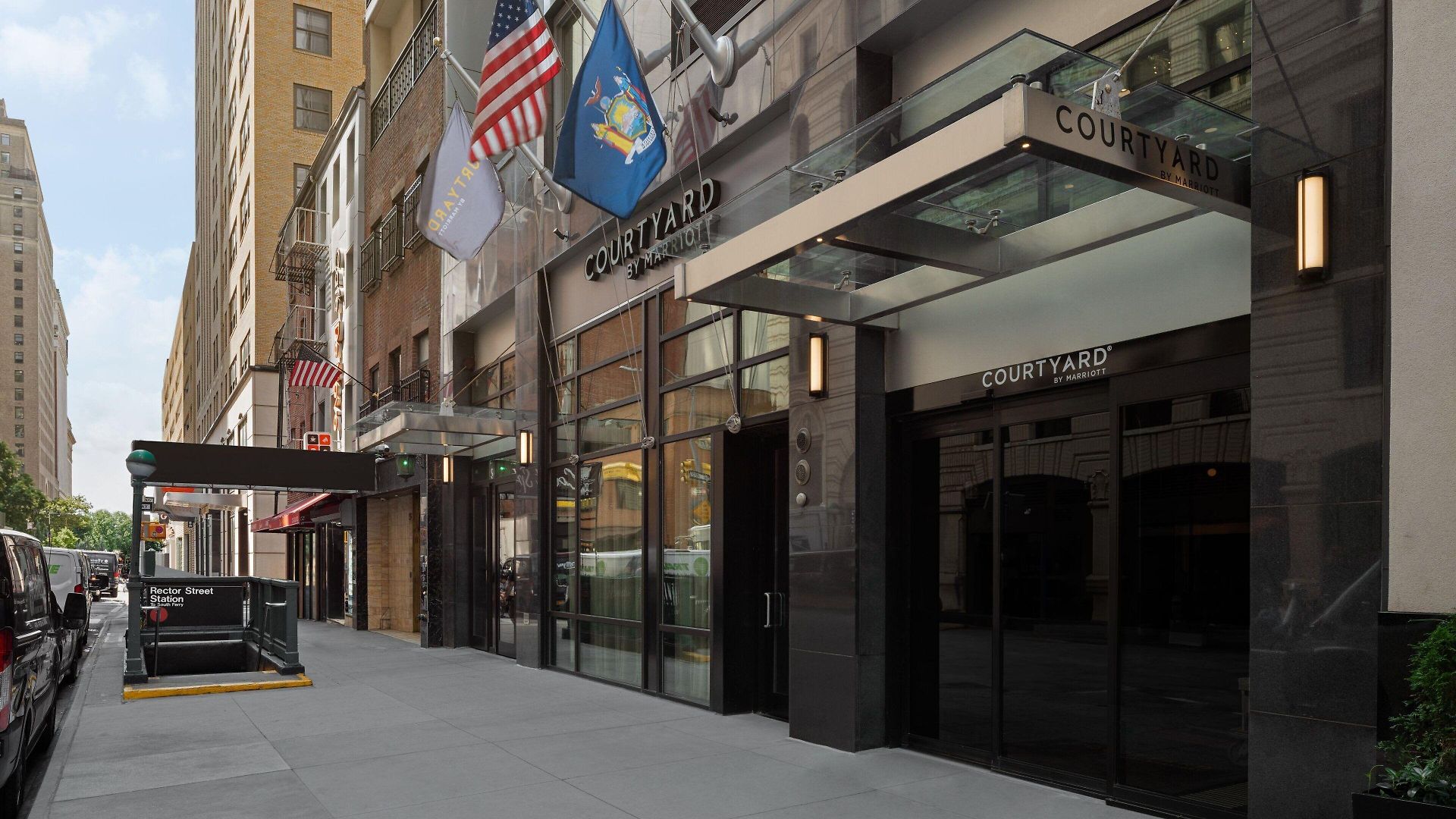 Courtyard By Marriott World Trade Center Area Hotel 3*
