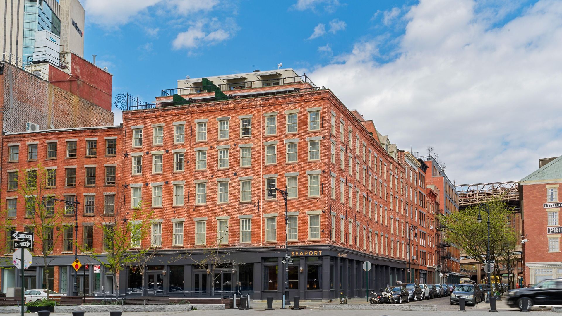 33 Hotel, City, Seaport Hotel