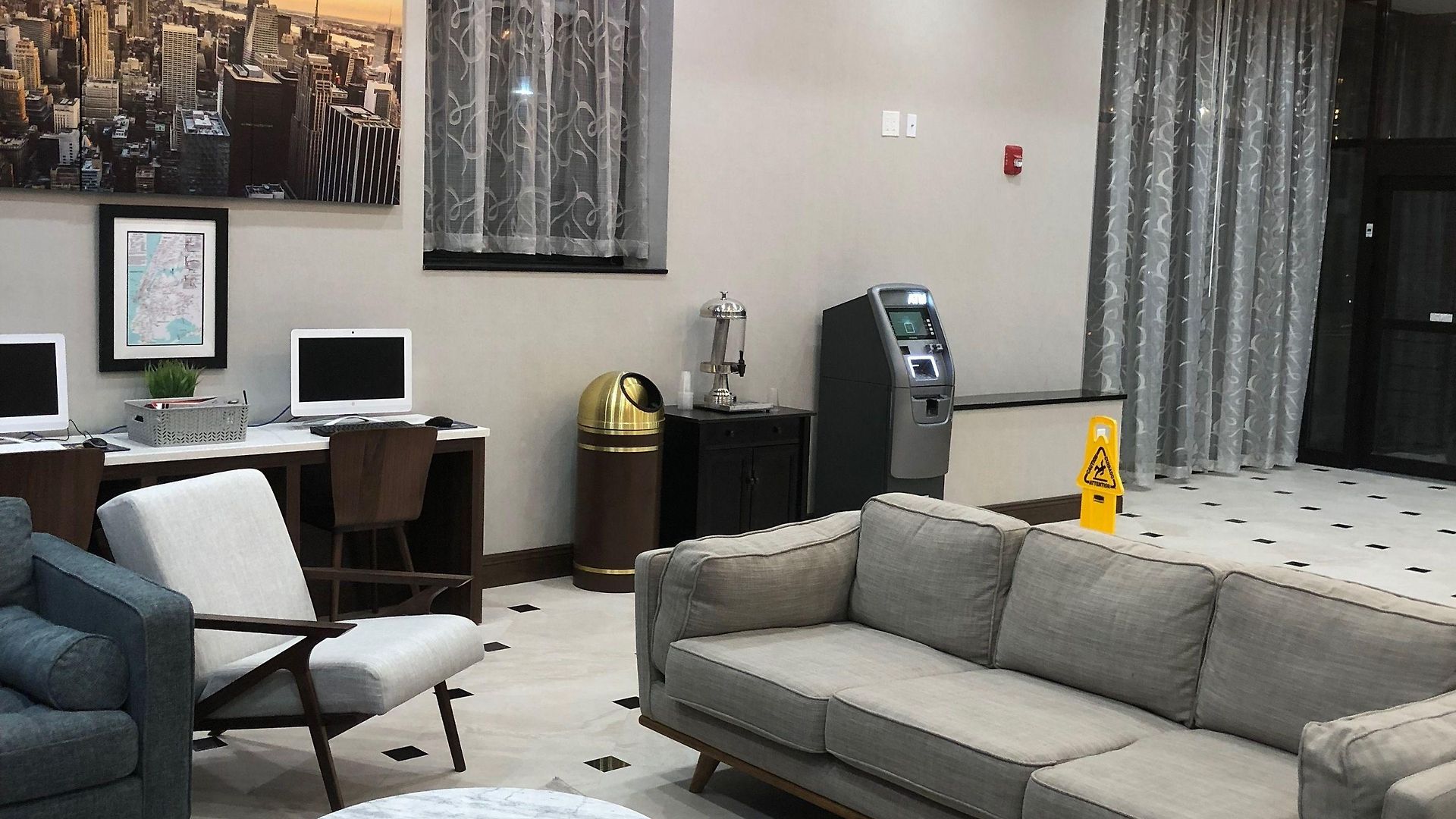 Hotel Nirvana 4*