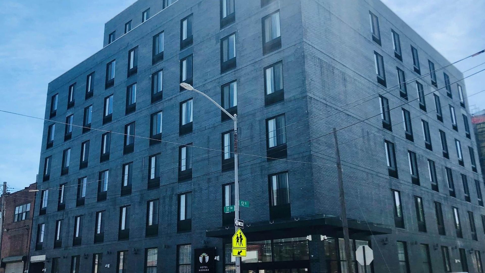 Hotel Nirvana 4*
