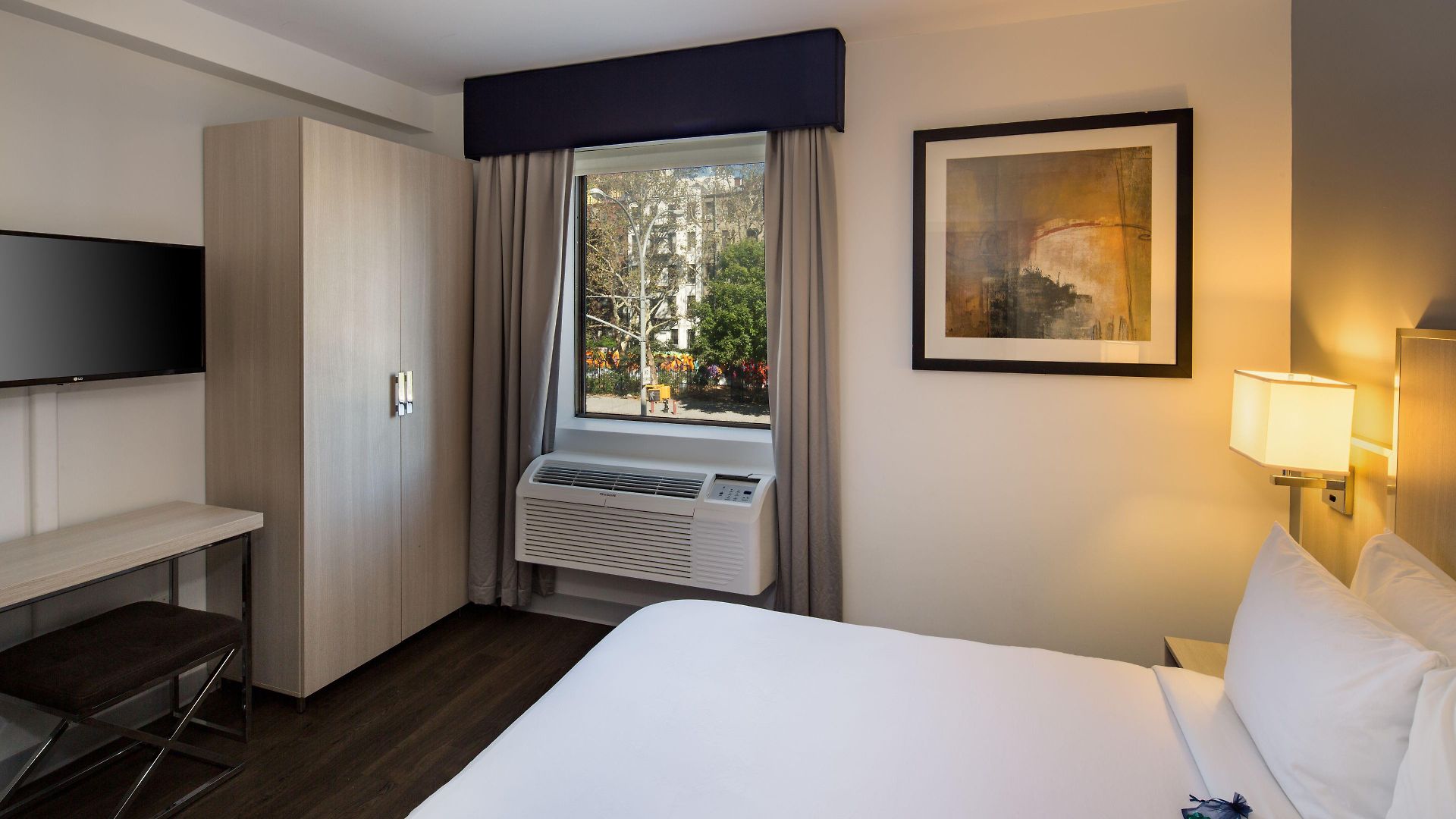 The Gatsby Hotel 3*