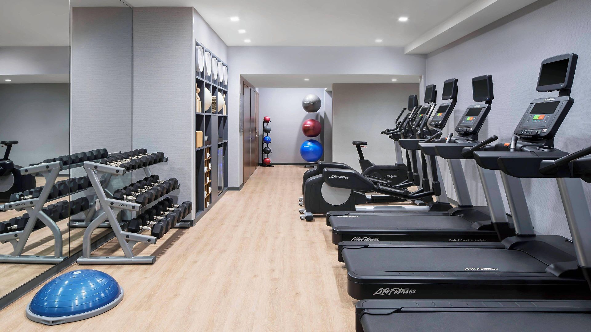 Hotel Ac By Marriott Downtown 4*