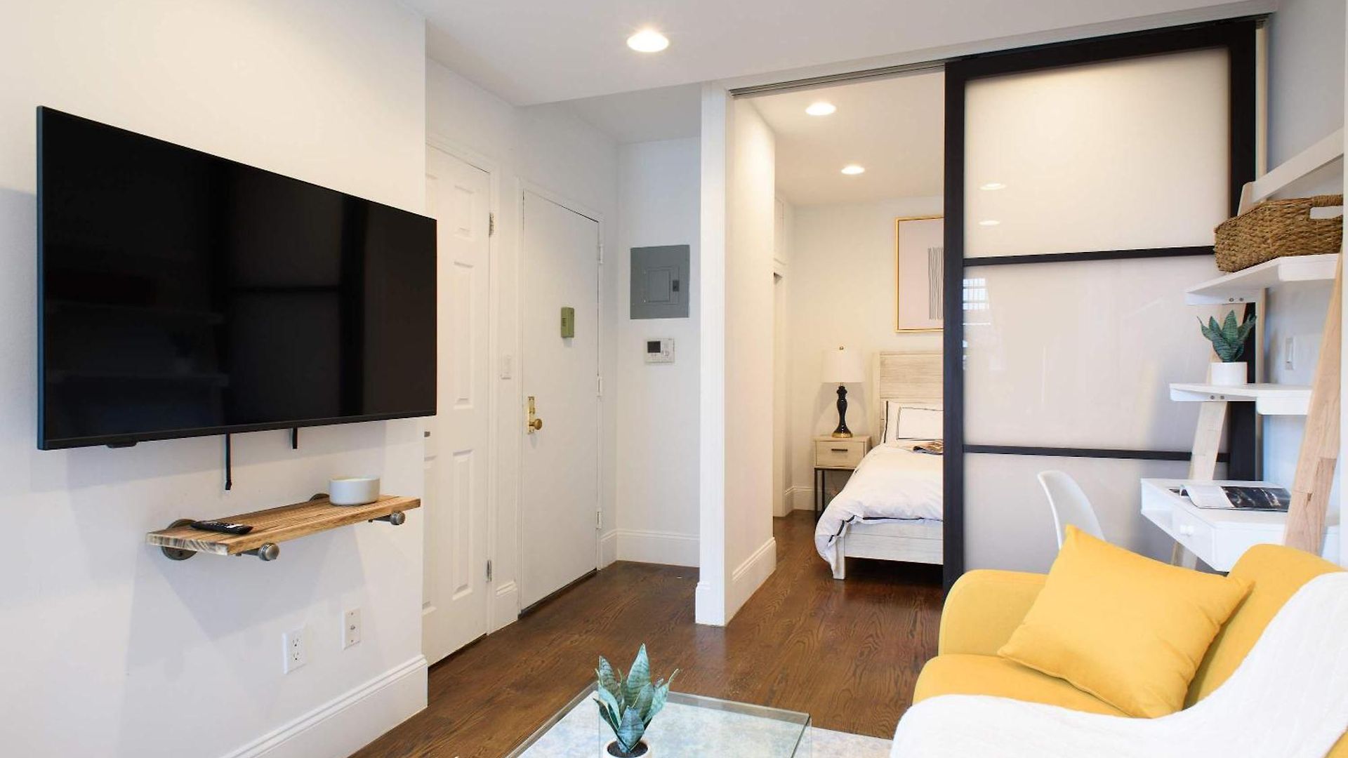 Apartment 69-5a Modern Lower East Side 1br Brand New *
