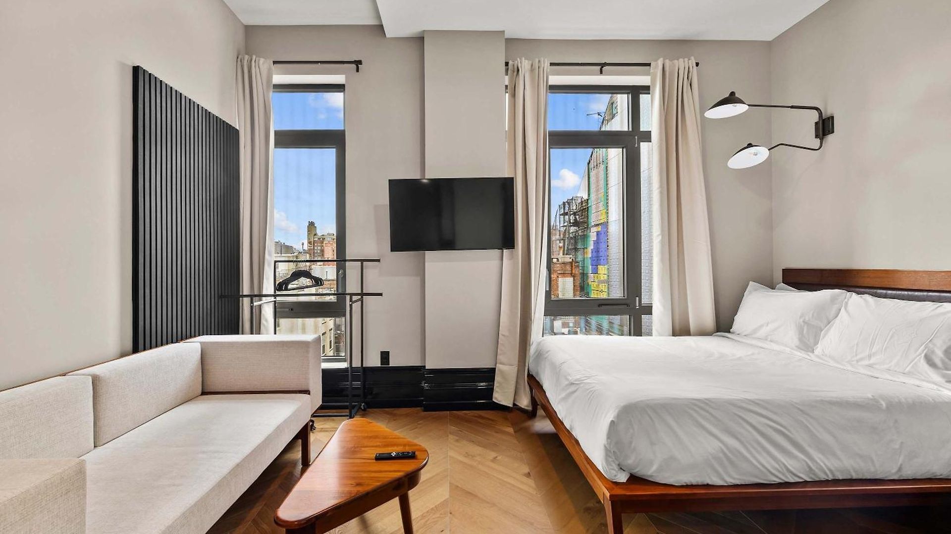 Holiday home Freeman 701 By Rove Travel - With Shared Amenities New York