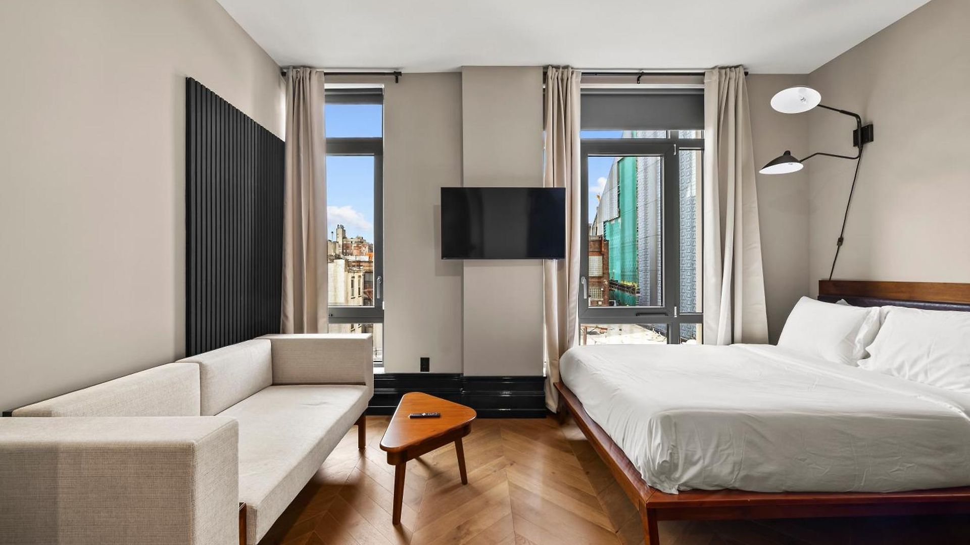 Apartment Freeman 601 By Rove With Shared Amenities