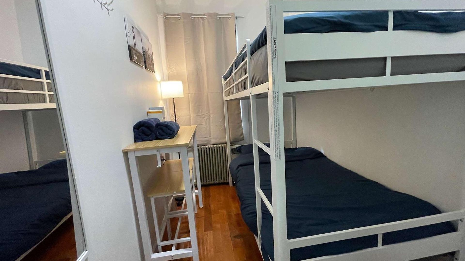 In Chelsea 2 With Kitchen - Shared Bathroom -5th Floor Walk-up Apartment New York