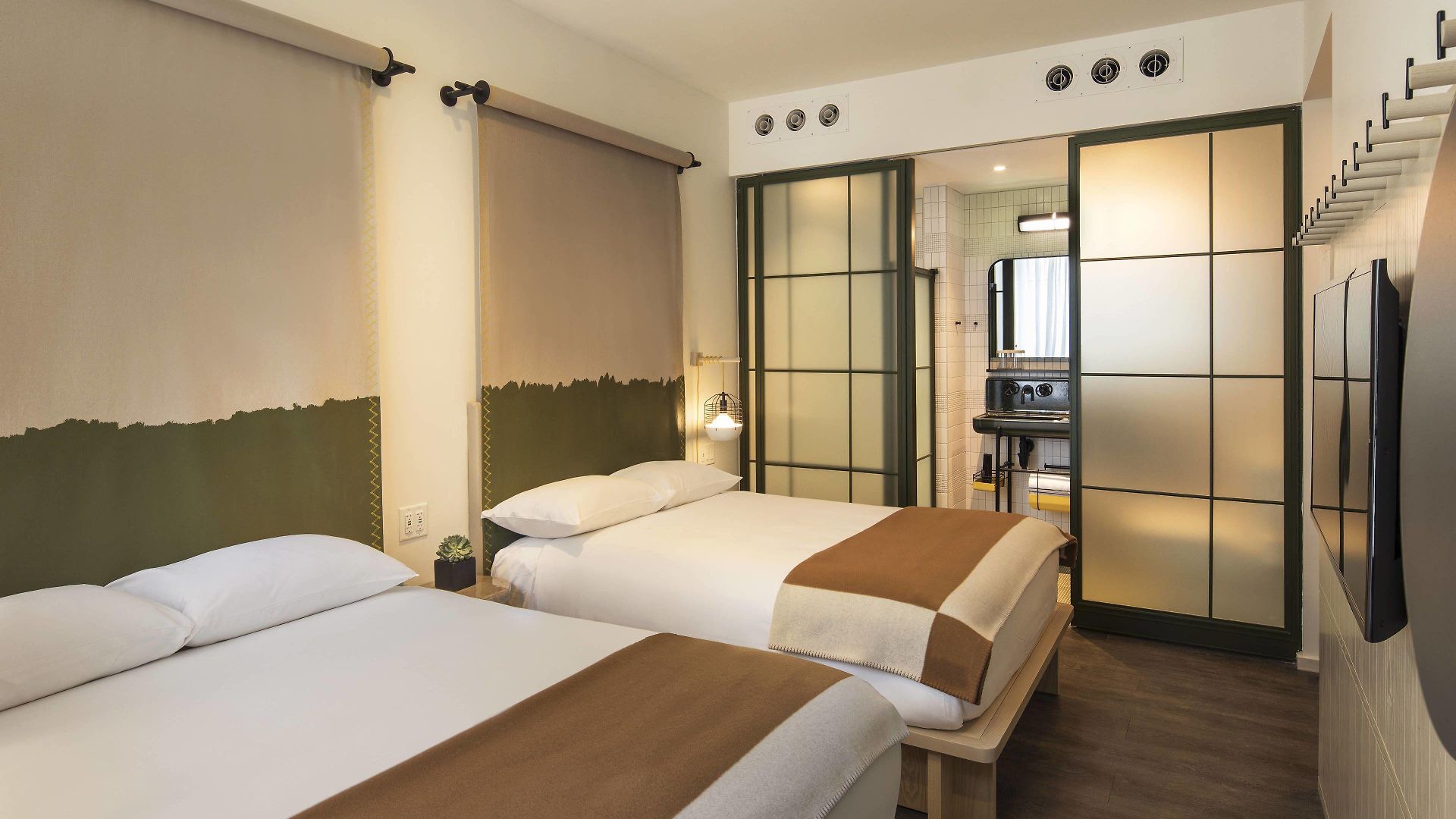 Moxy Nyc Chelsea