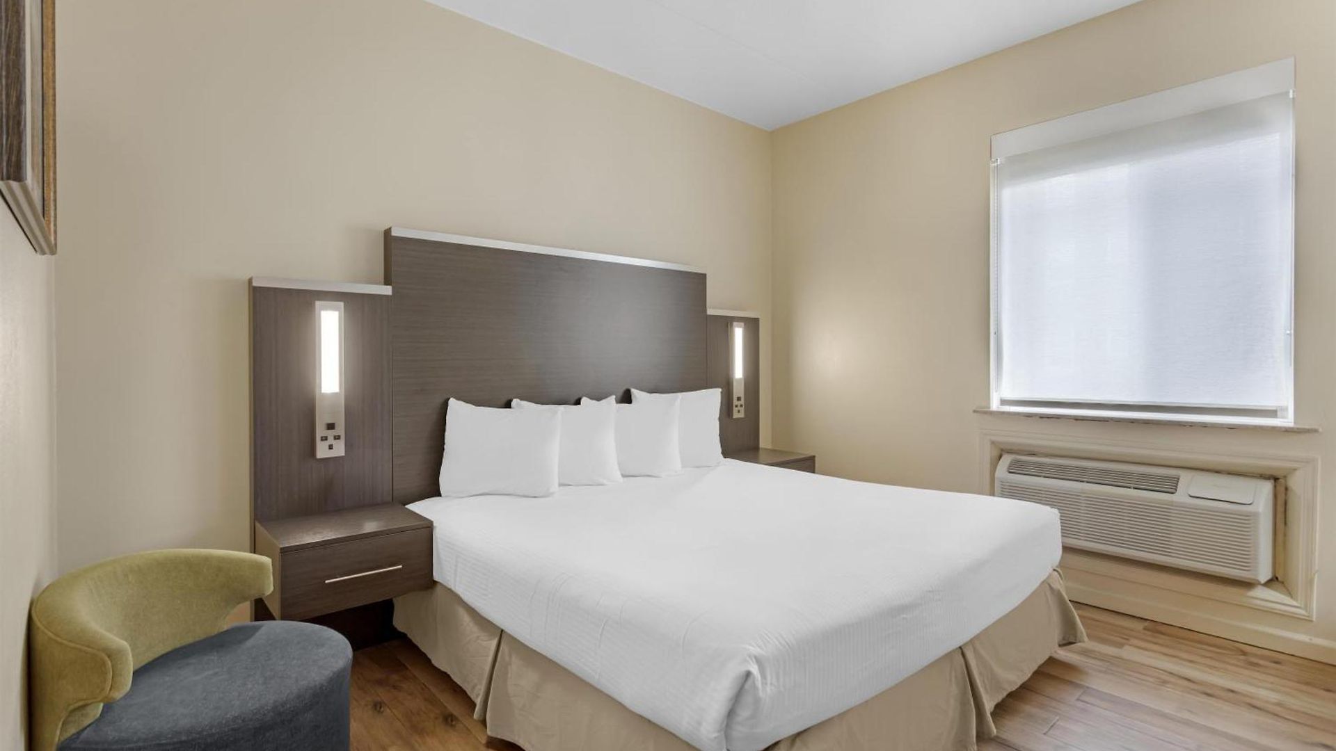 Western Jamaica Hotel New York