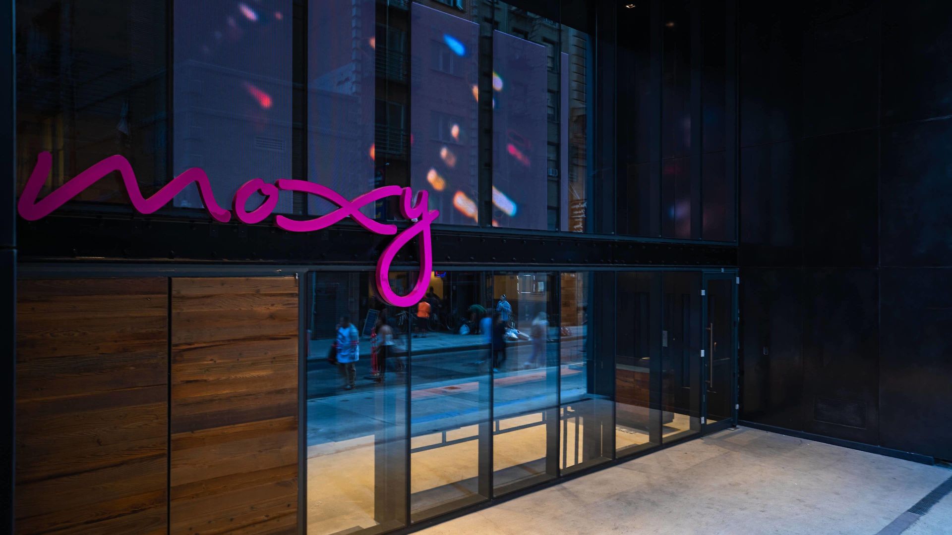 Moxy Nyc Downtown Hotel New York