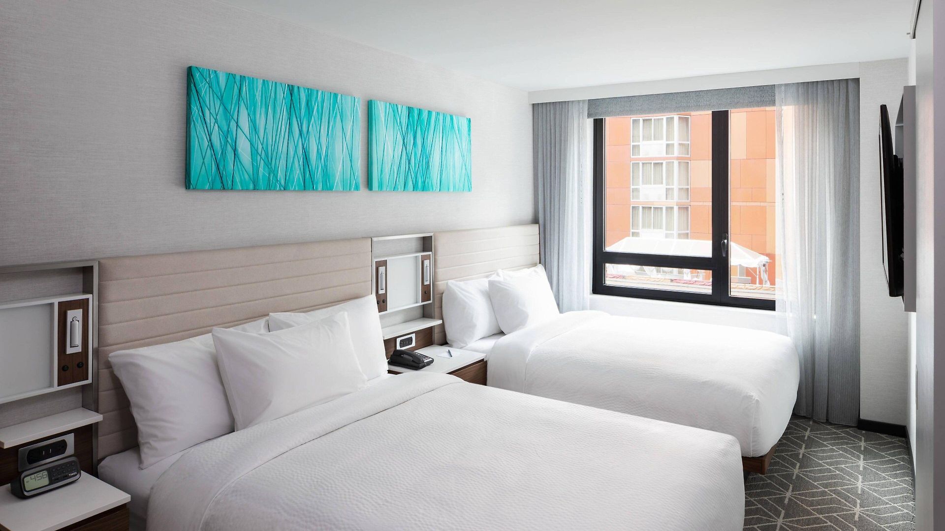Springhill By Marriott Manhattan/times Square South 4*