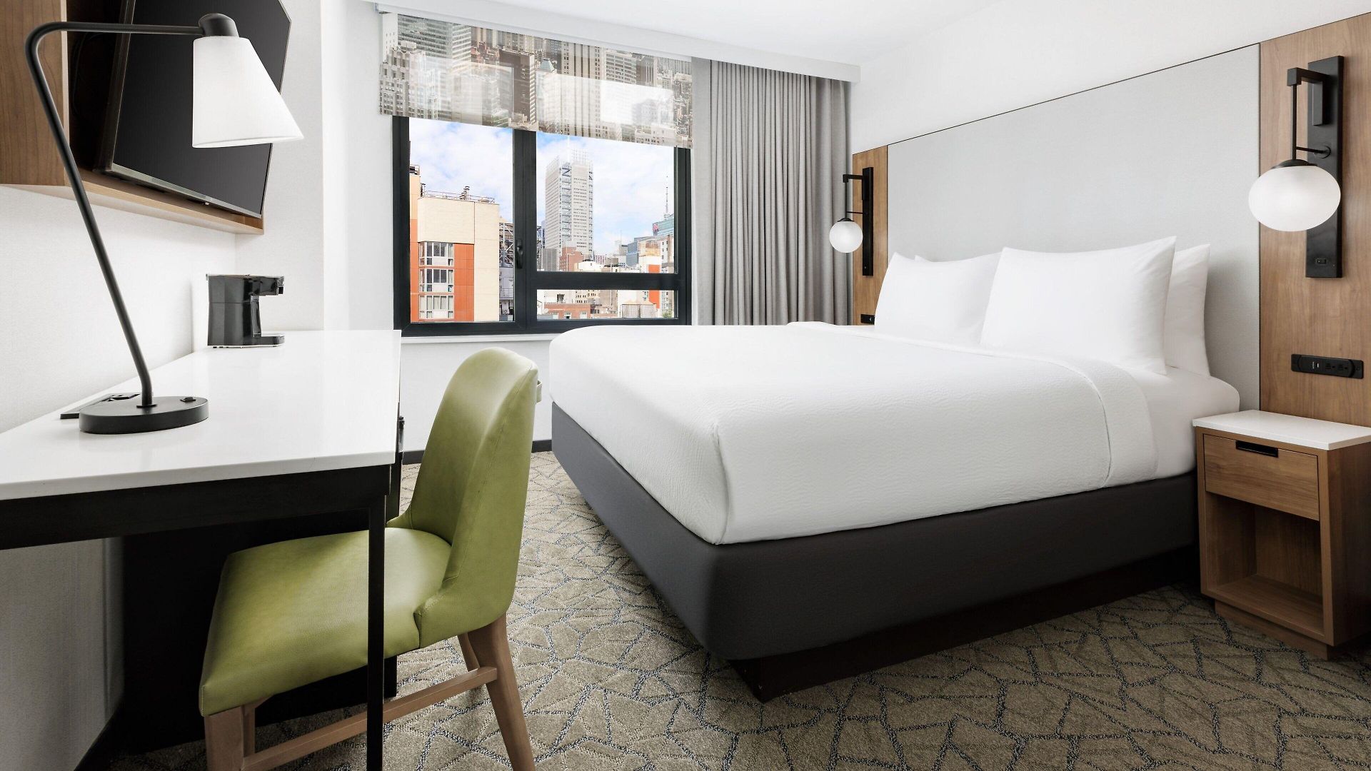 Hotel Fairfield & By Marriott Manhattan/times Square South 4*