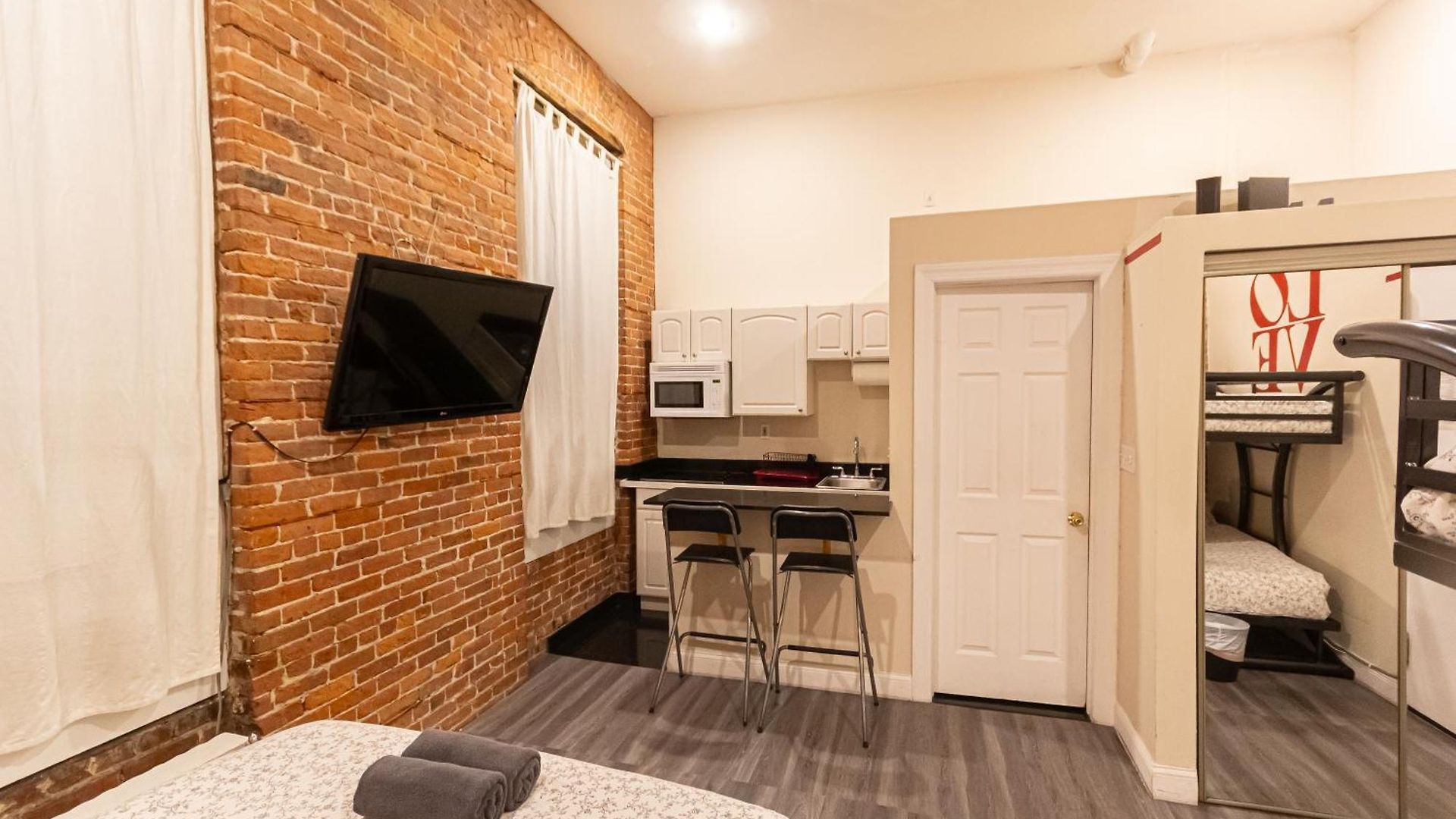 Jgstay - Koreatown Apartment
