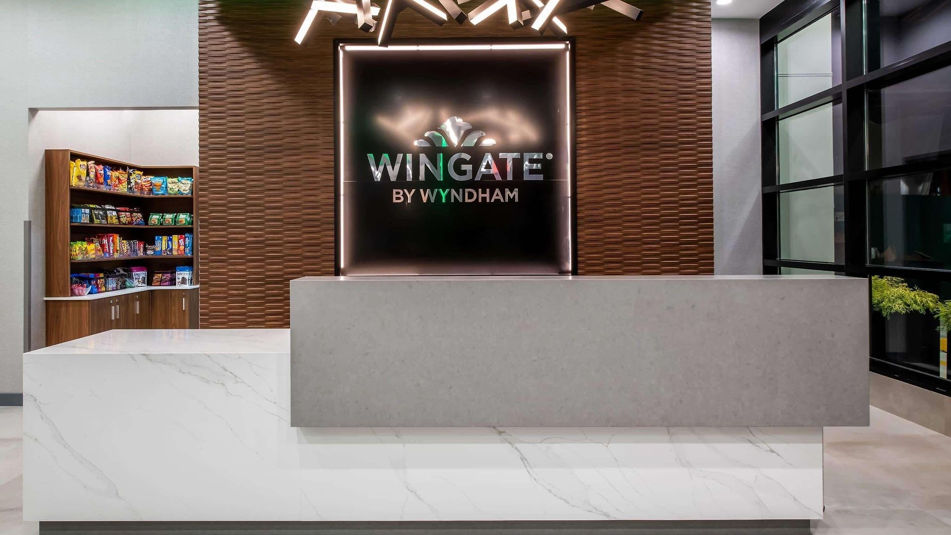Wingate By Wyndham Long Island 3*