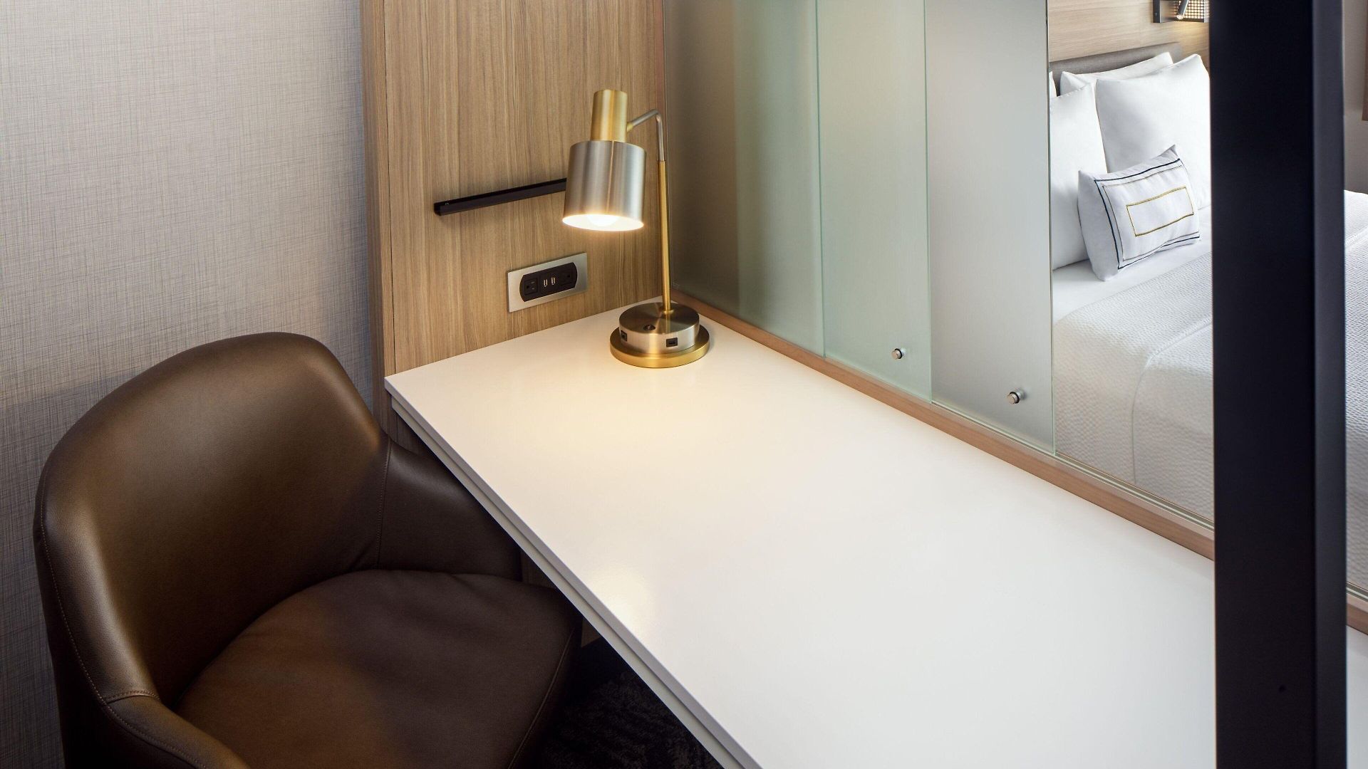 Springhill By Marriott Jfk Airport Jamaica 2*