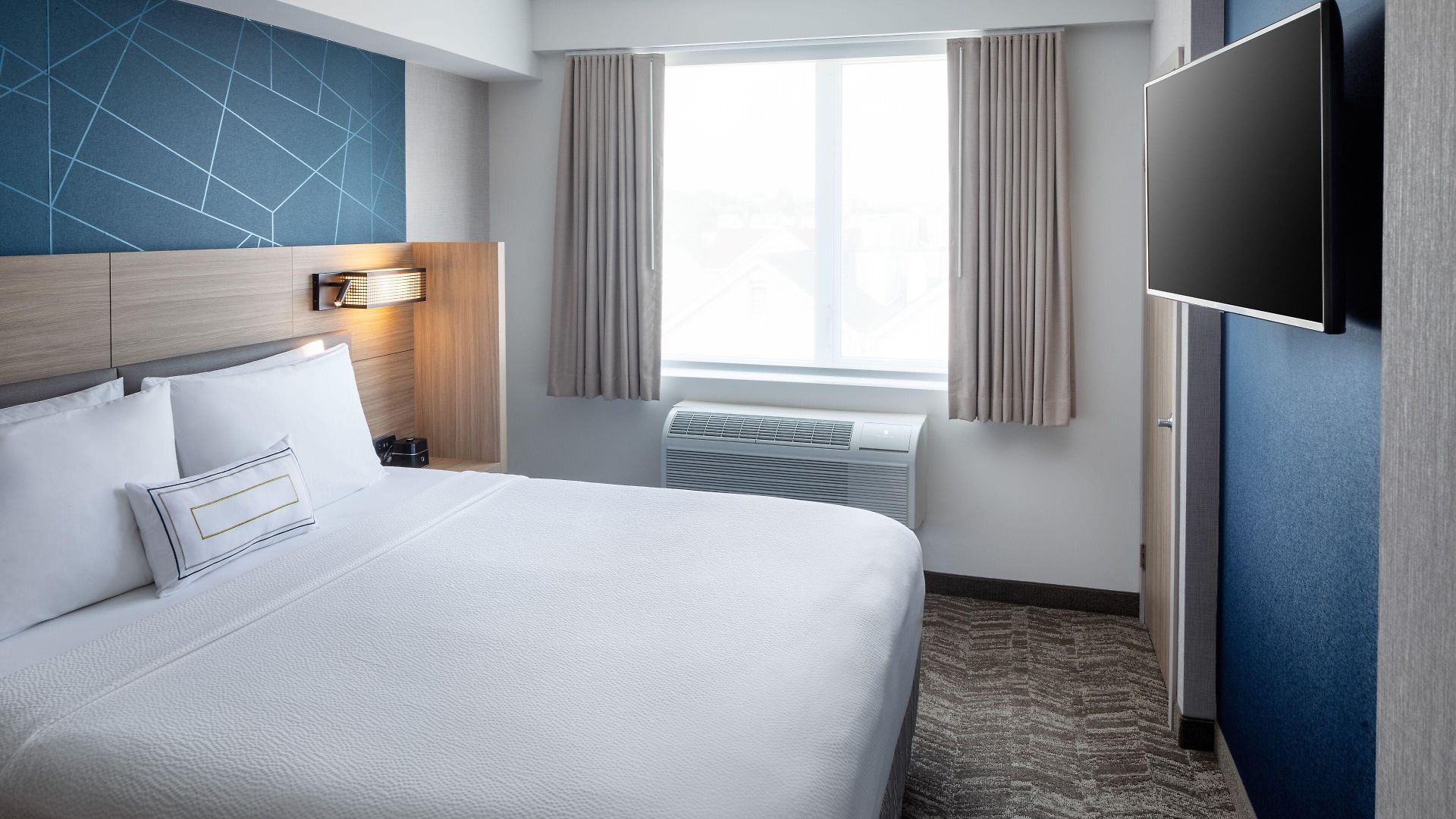 Hotel Springhill By Marriott Jfk Airport Jamaica 2*