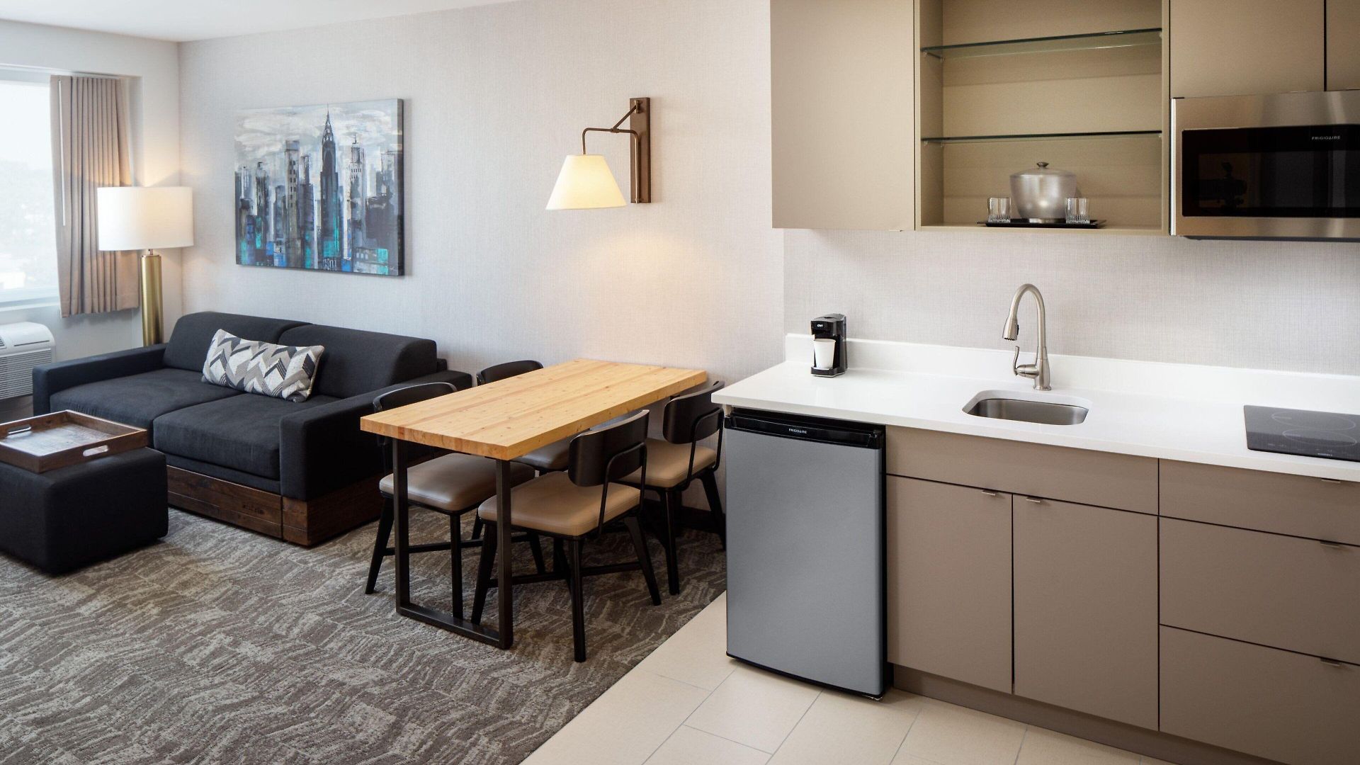 Springhill By Marriott Jfk Airport Jamaica