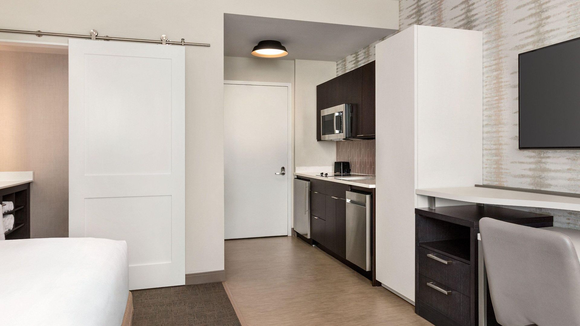 By Marriott Jfk Airport Hotel