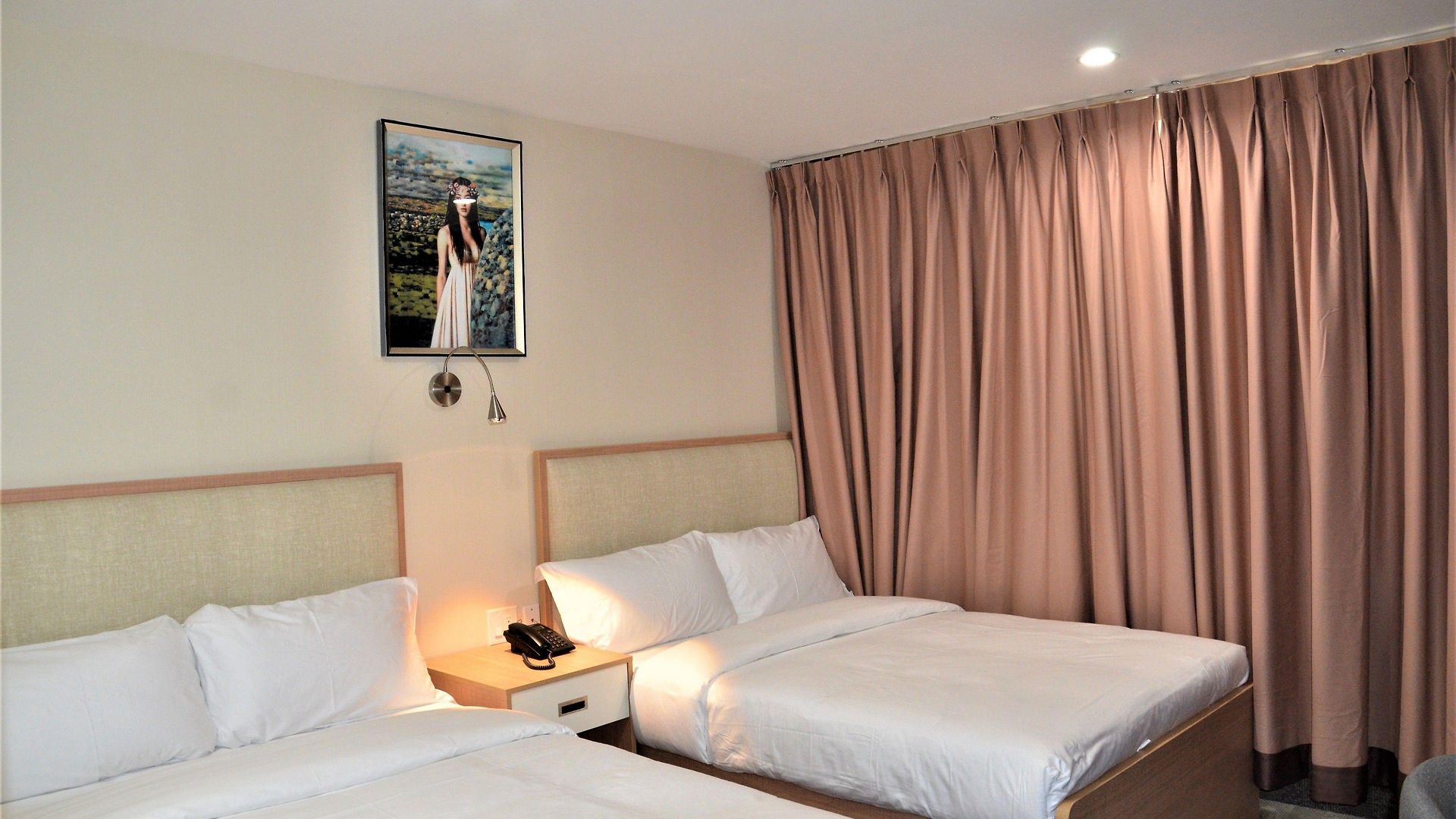 Lic Plaza 3* New York
