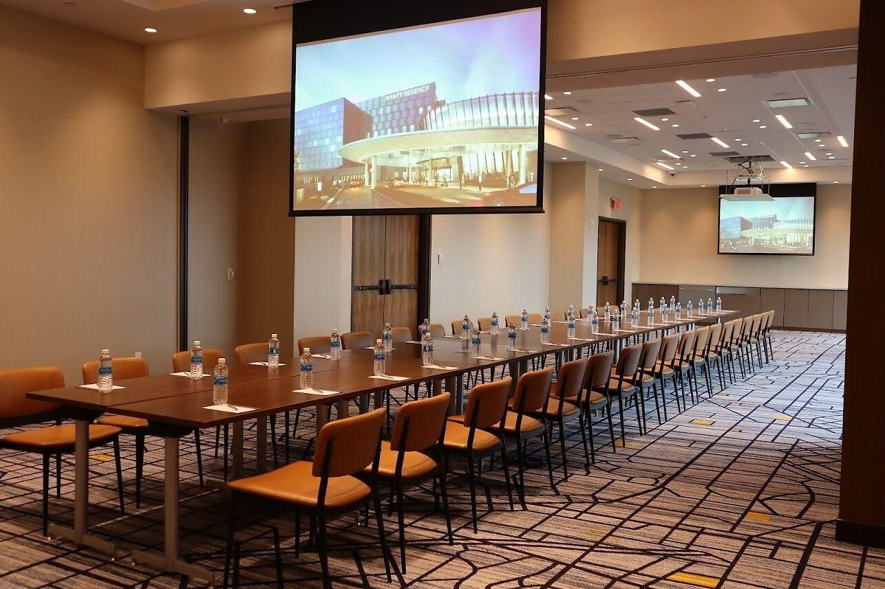 Hotel Hyatt Regency Jfk Airport At World