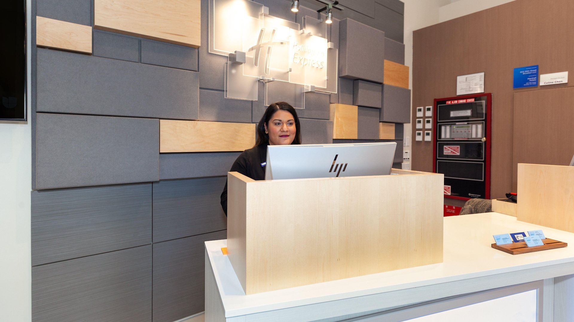 Express - Nyc Brooklyn - Sunset Park By Ihg