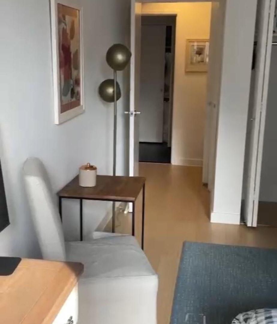 Unique Place In Midtown Nyc