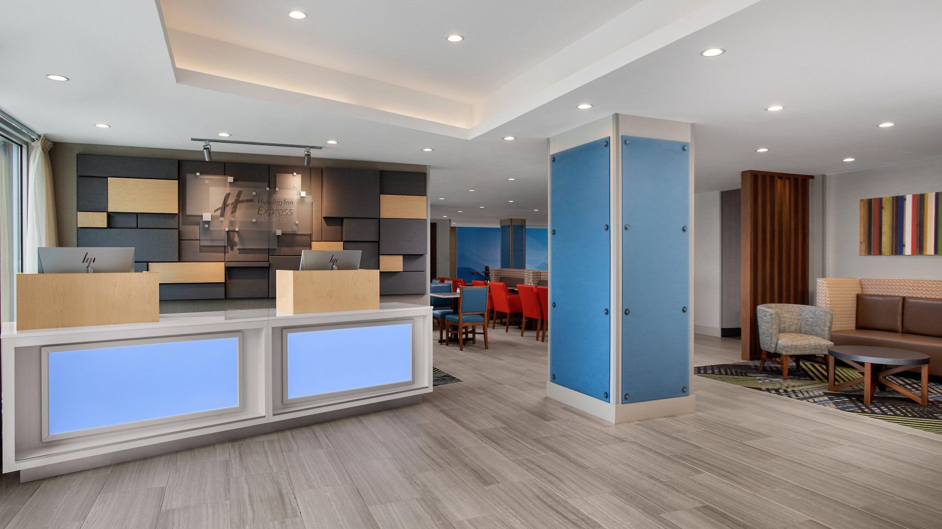 Express & Woodside Laguardia Airport 3*
