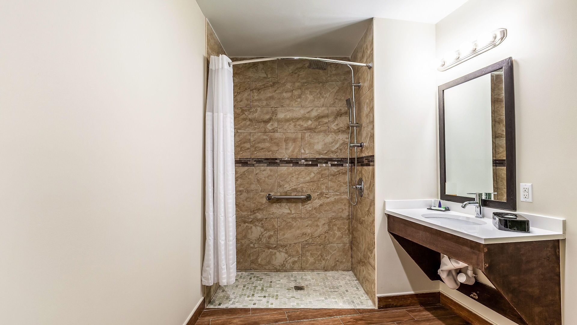 Hotel Wyck & Near Jfk Airport