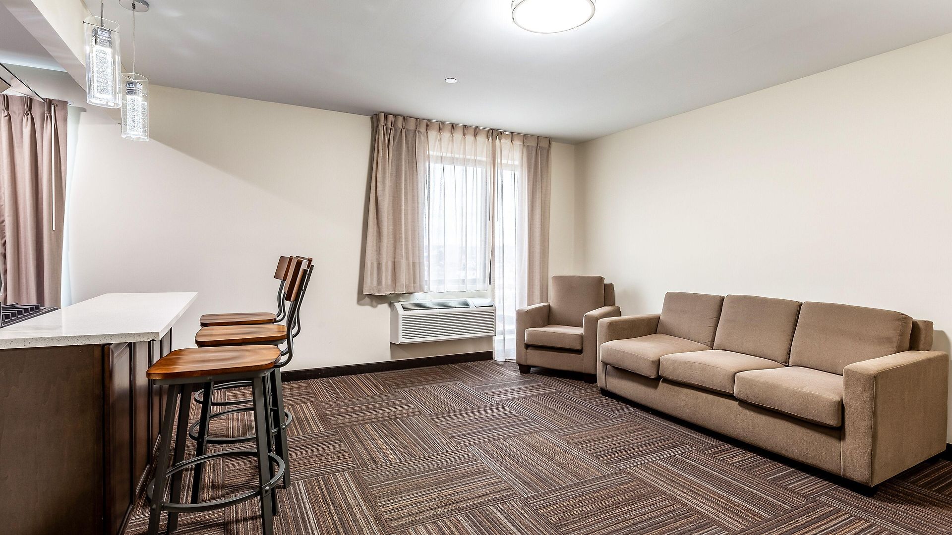 Wyck & Near Jfk Airport Hotel