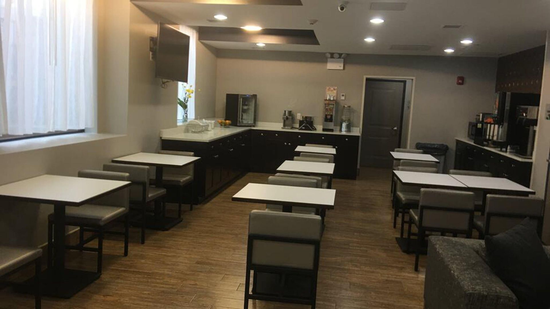Wingate By Wyndham Jfk Airport, Far Rockaway Ny Hotel