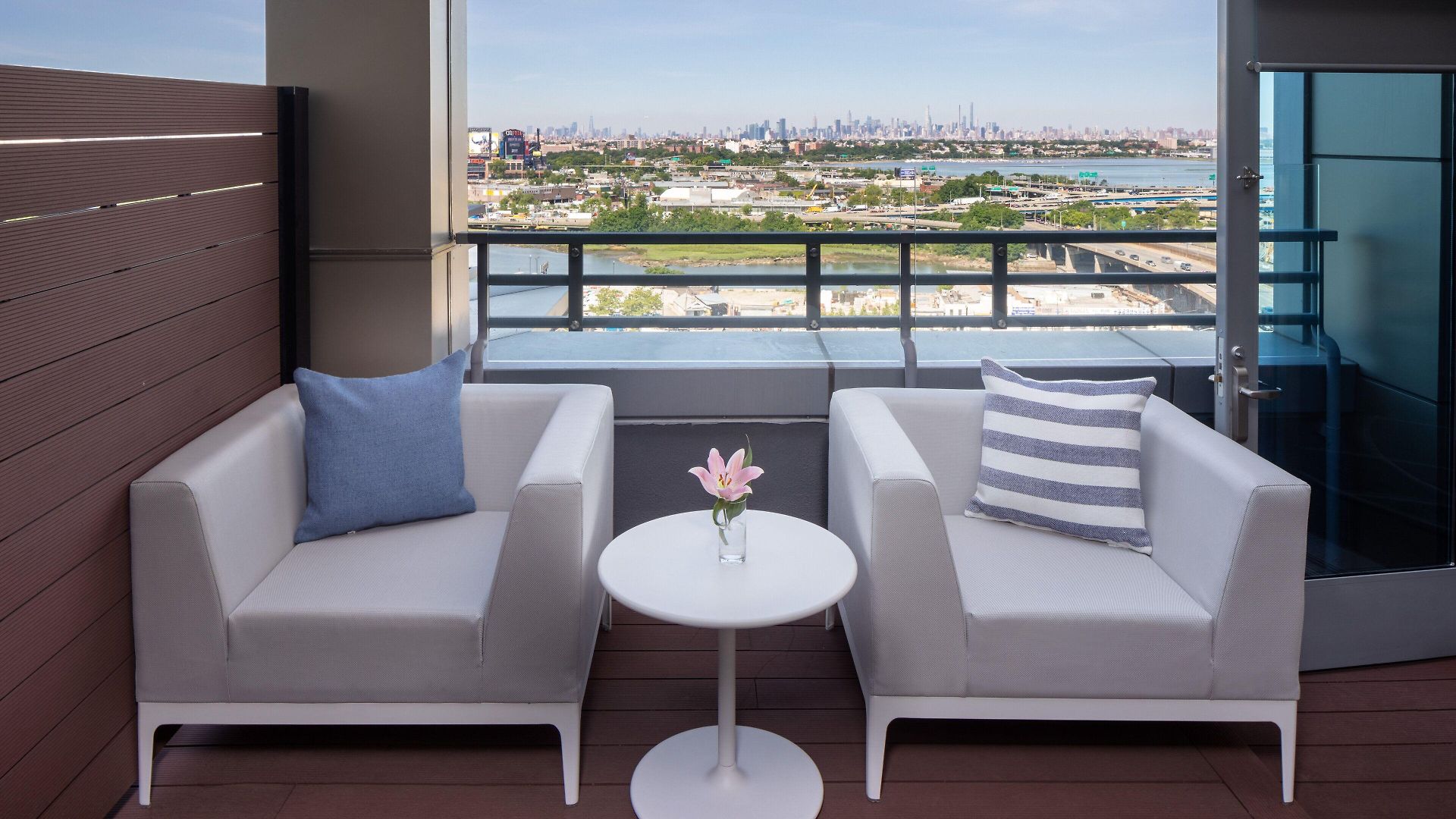 Hotel Indigo Flushing - Laguardia 4*